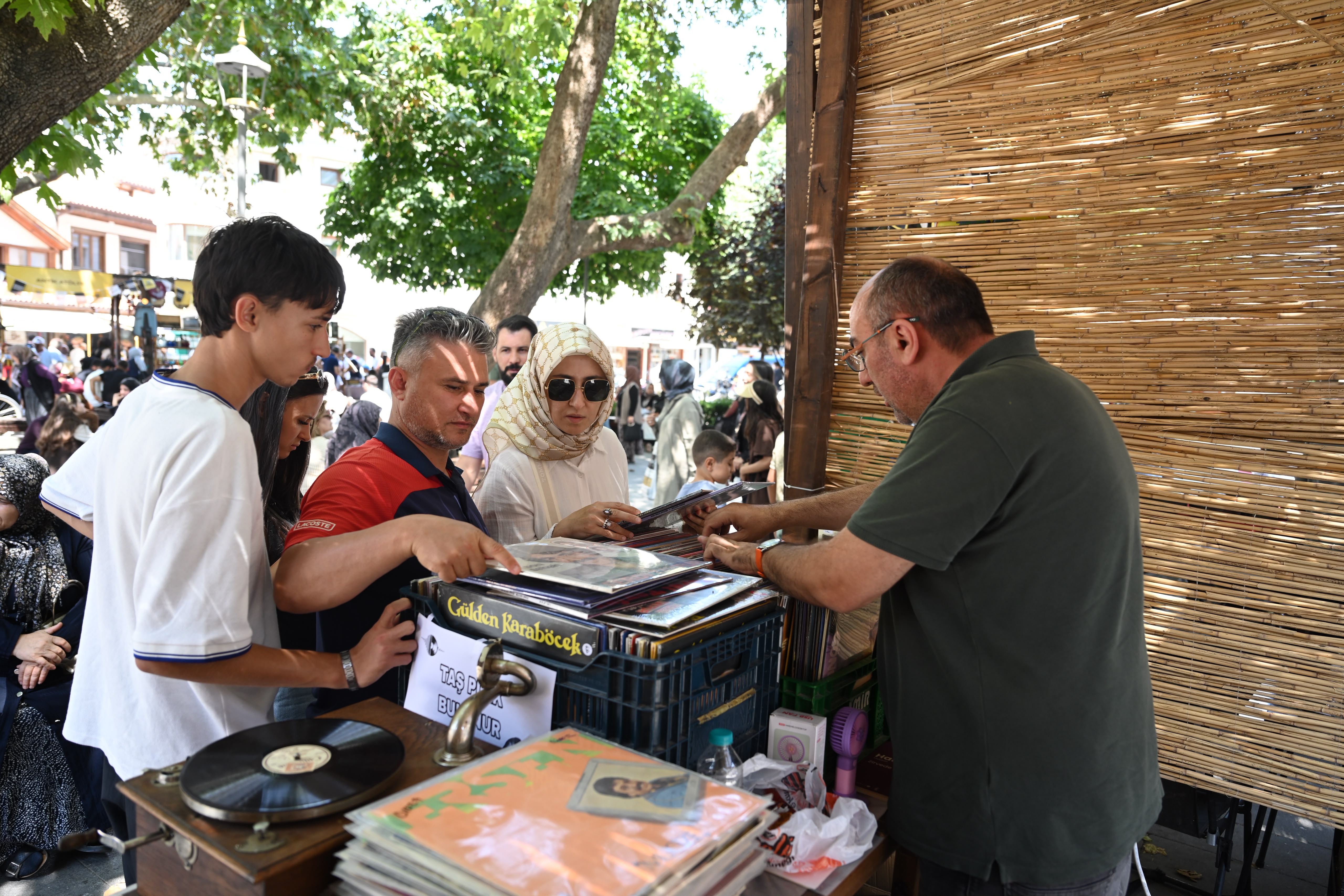 KONYA’DA “TARİHİ ÇARŞILAR ALIŞVERİŞ GÜNLERİ” BAŞLADI