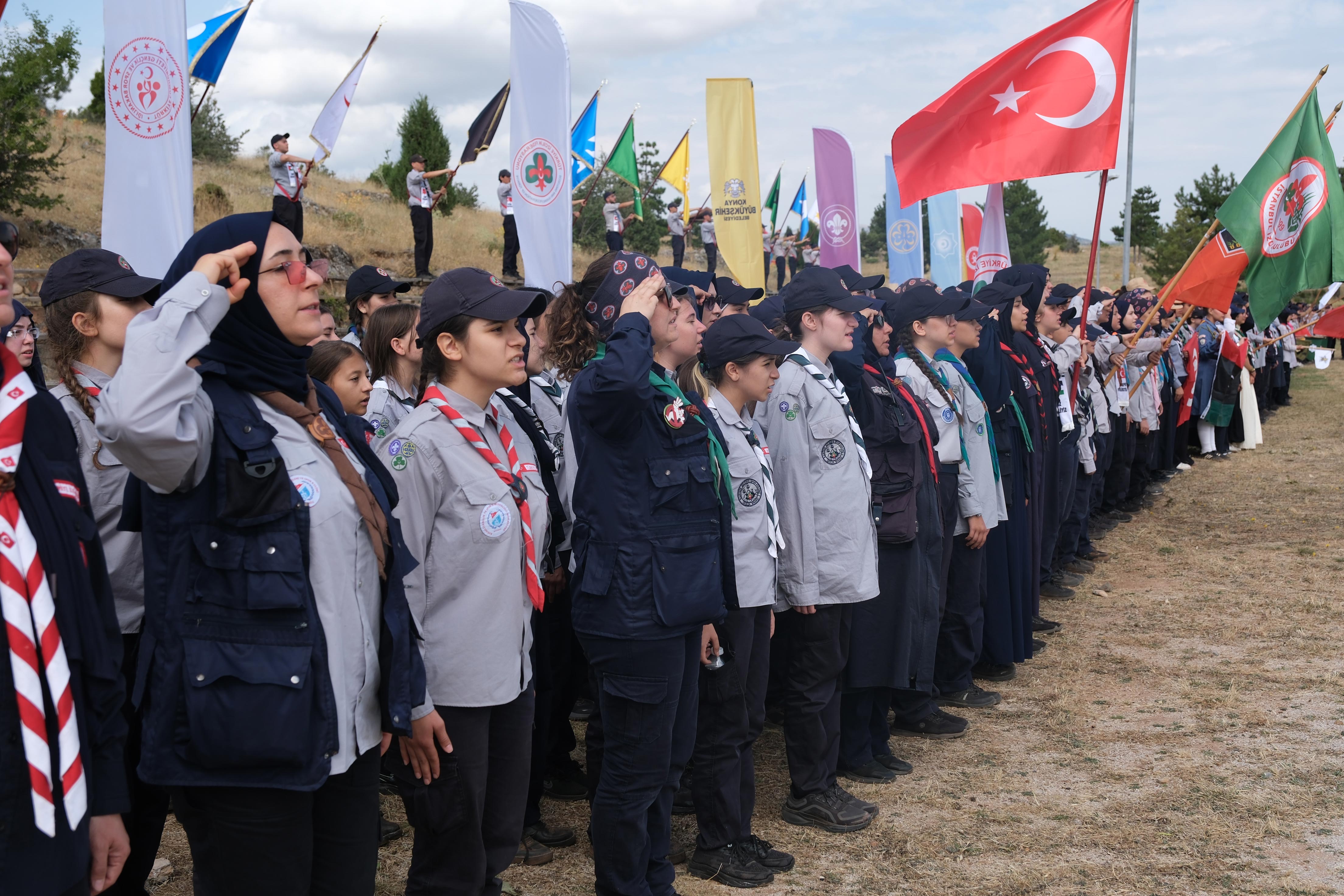 KONYA BÜYÜKŞEHİR İKİNCİ DEFA “İSLAM İZCİLERİ DOSTLUK KAMPI”NA EV SAHİPLİĞİ YAPIYOR