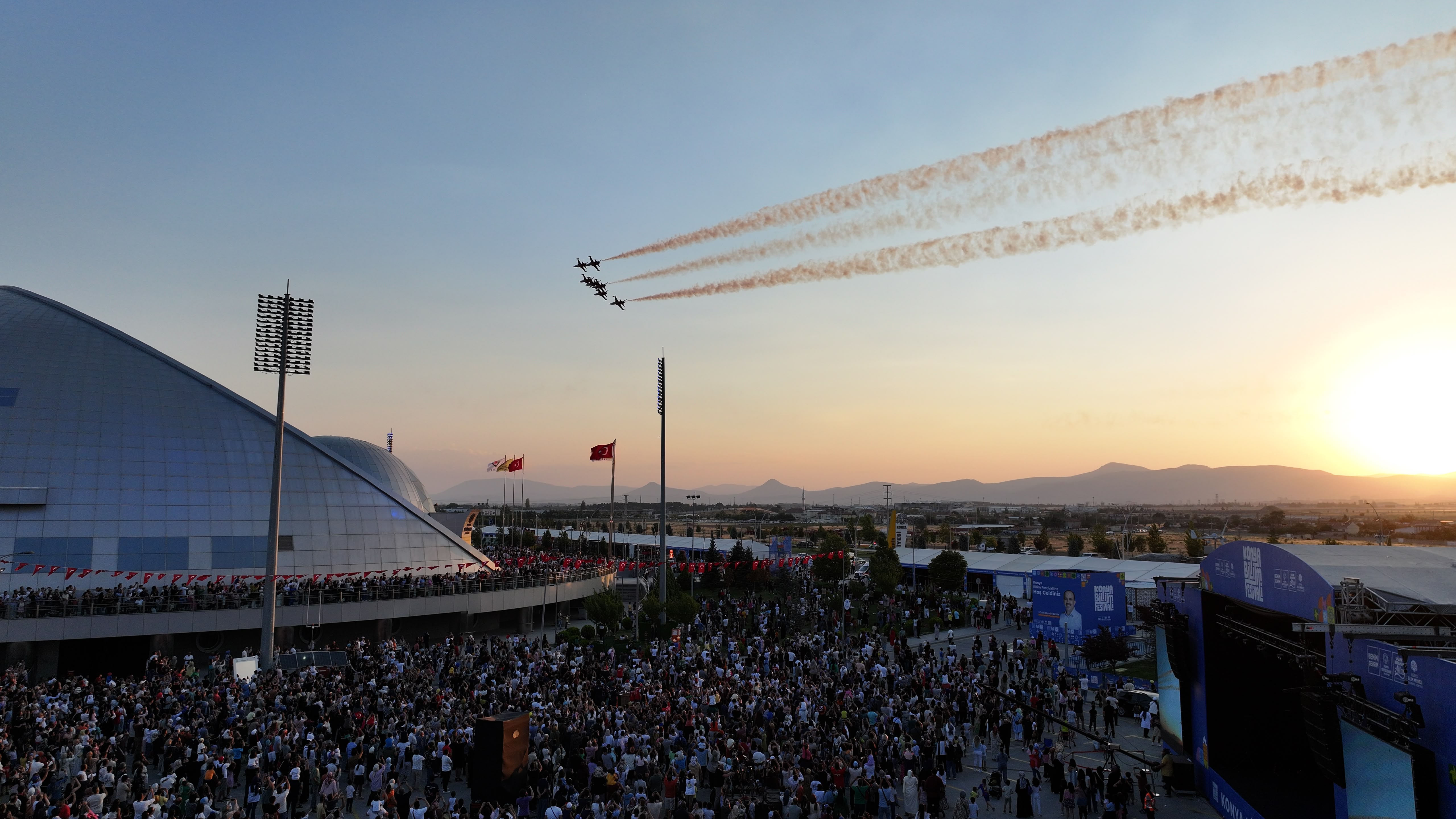 BAŞKAN ALTAY 11. KONYA BİLİM FESTİVALİ’NE KATILAN VE KATKI SUNAN HERKESE TEŞEKKÜR ETTİ