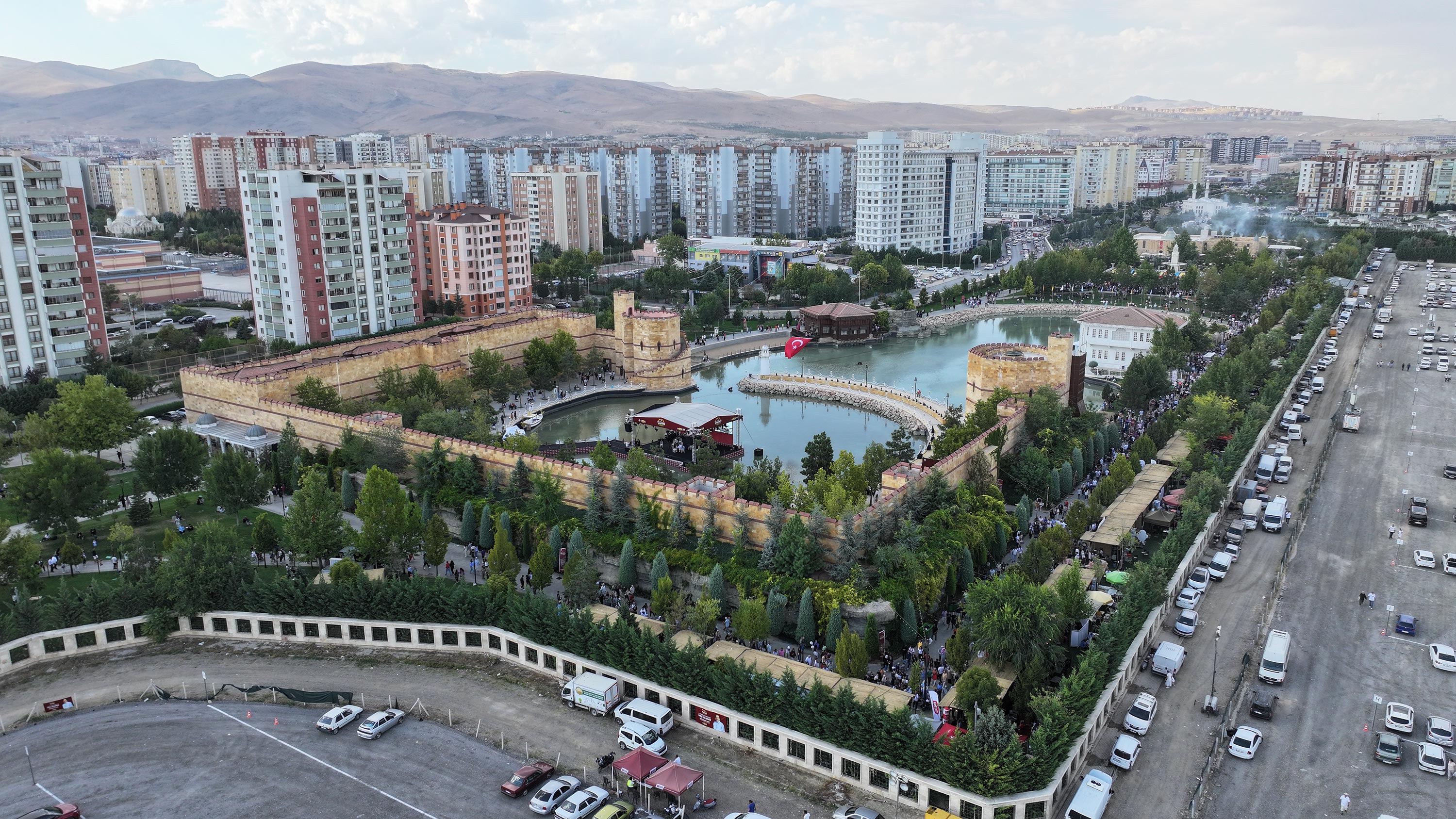 BAŞKAN ALTAY TÜM LEZZET TUTKUNLARINI 4. KONYA GASTROFEST’E DAVET ETTİ