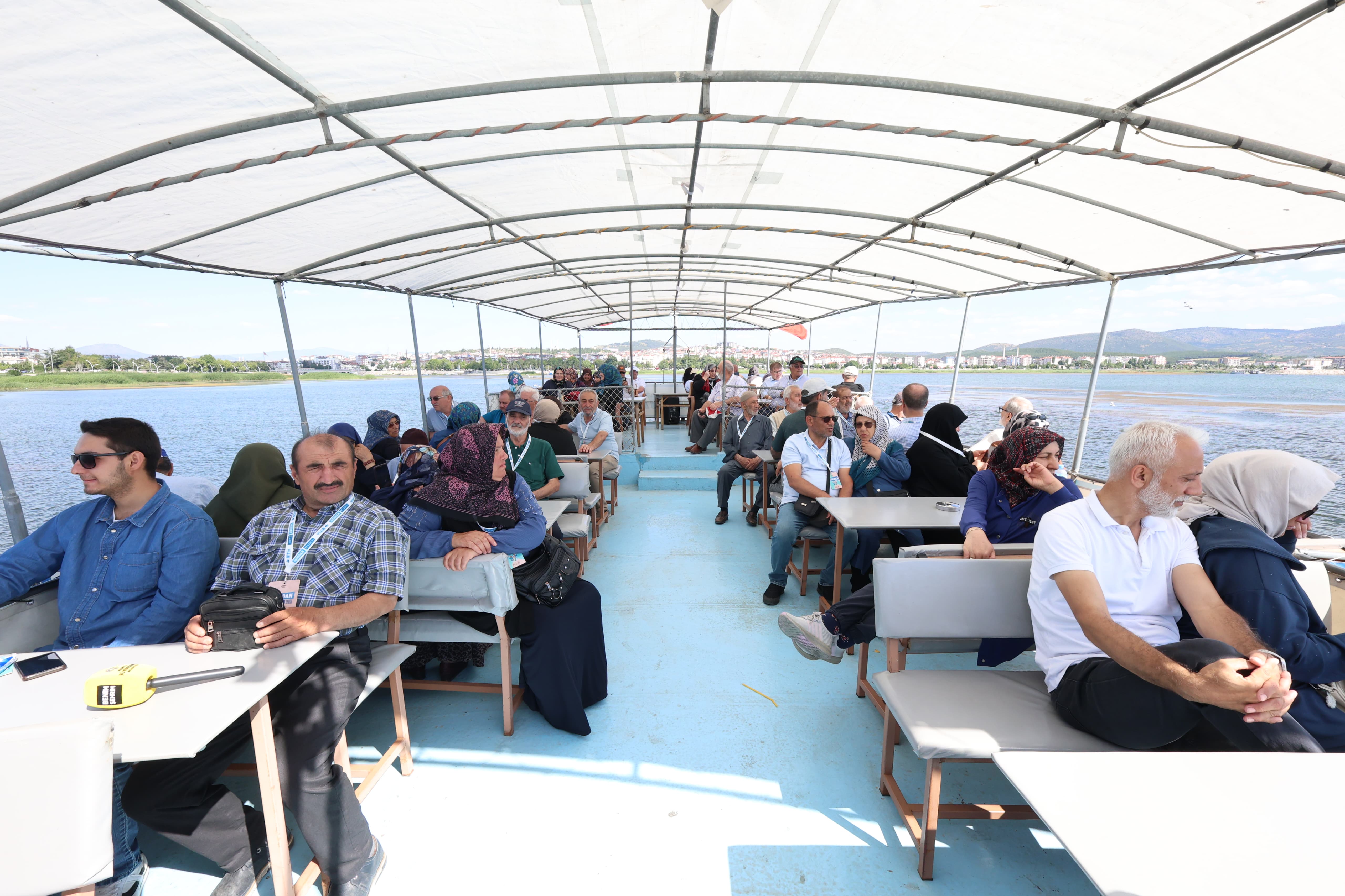 BAŞKAN ALTAY “HATIRDAN HATIRAYA KÜLTÜR TURLARINA” KATILAN 10 BİN EMEKLİ BÜYÜĞÜMÜZE TEŞEKKÜR ETTİ