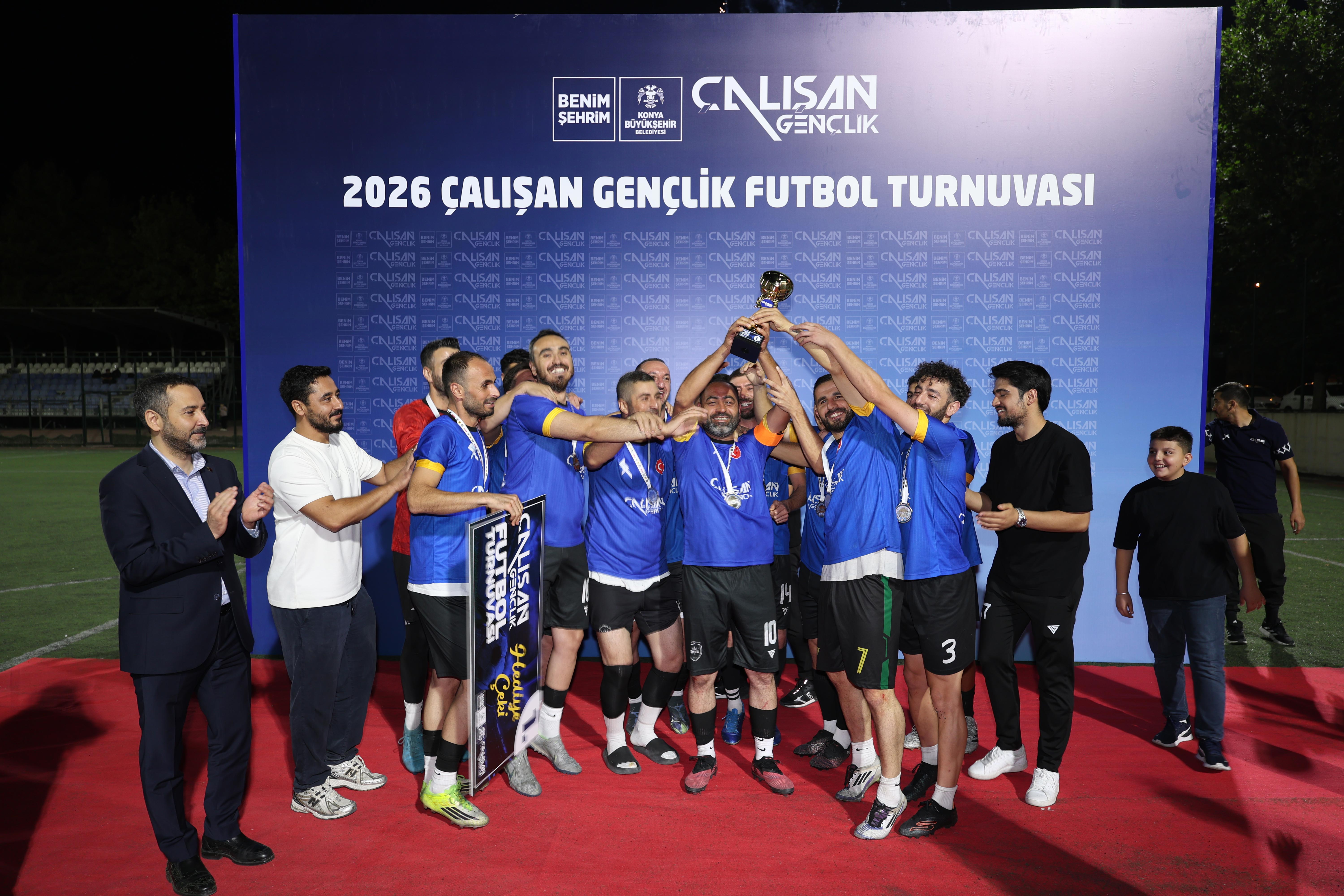 6. ÇALIŞAN GENÇLİK FUTBOL TURNUVASI’NDA REKABET VE DOSTLUK BİR ARADA YAŞANDI