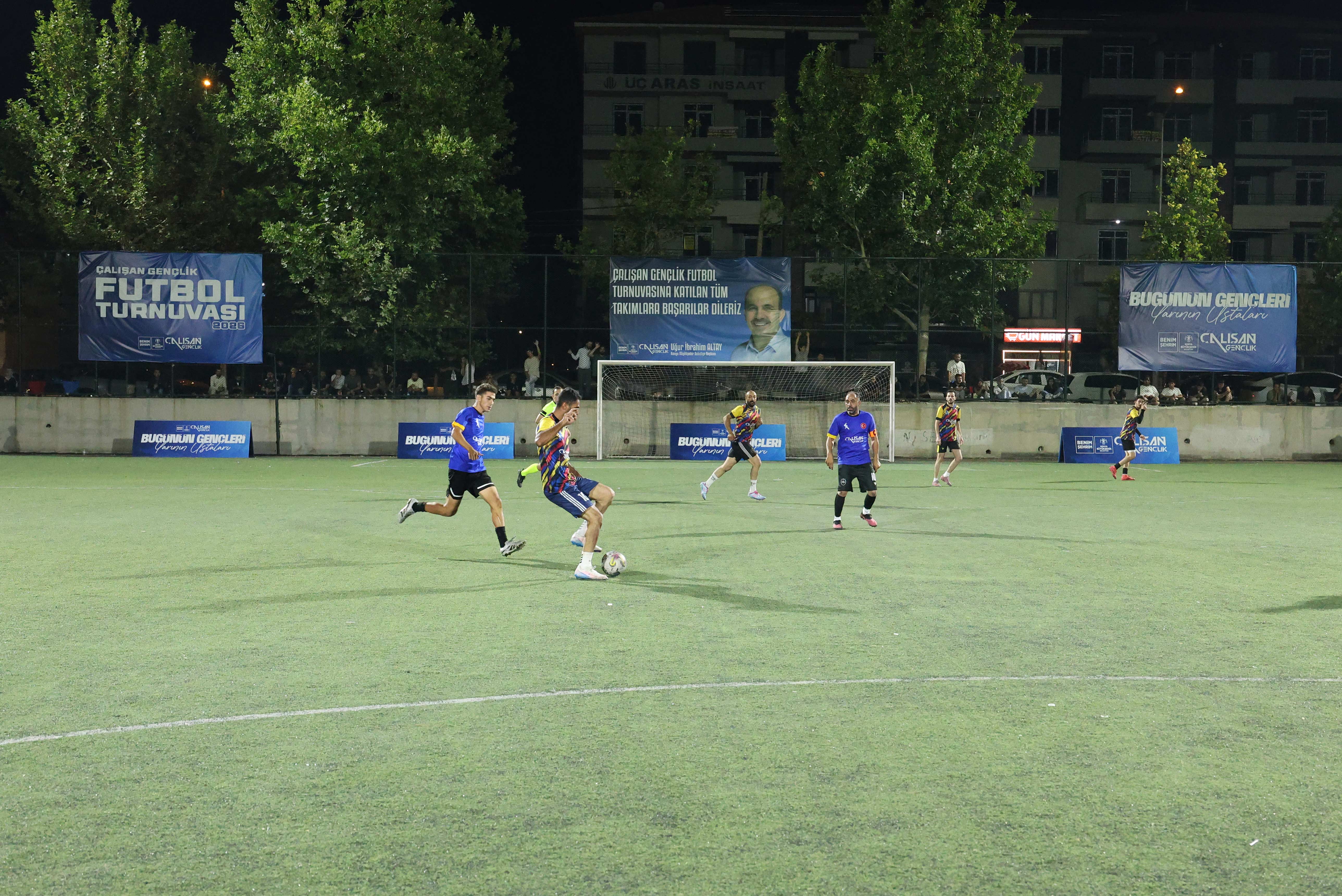 6. ÇALIŞAN GENÇLİK FUTBOL TURNUVASI’NDA REKABET VE DOSTLUK BİR ARADA YAŞANDI