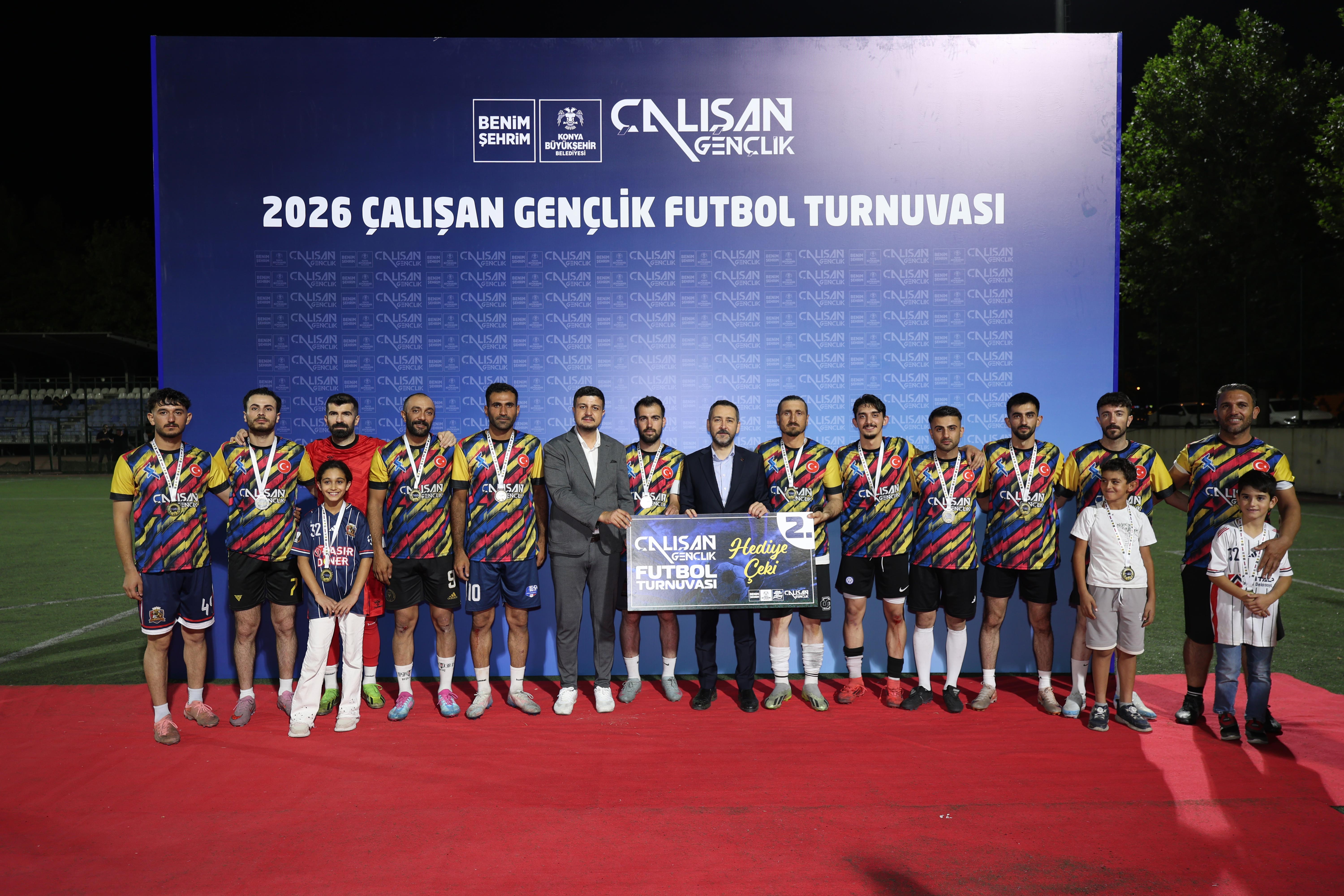 6. ÇALIŞAN GENÇLİK FUTBOL TURNUVASI’NDA REKABET VE DOSTLUK BİR ARADA YAŞANDI