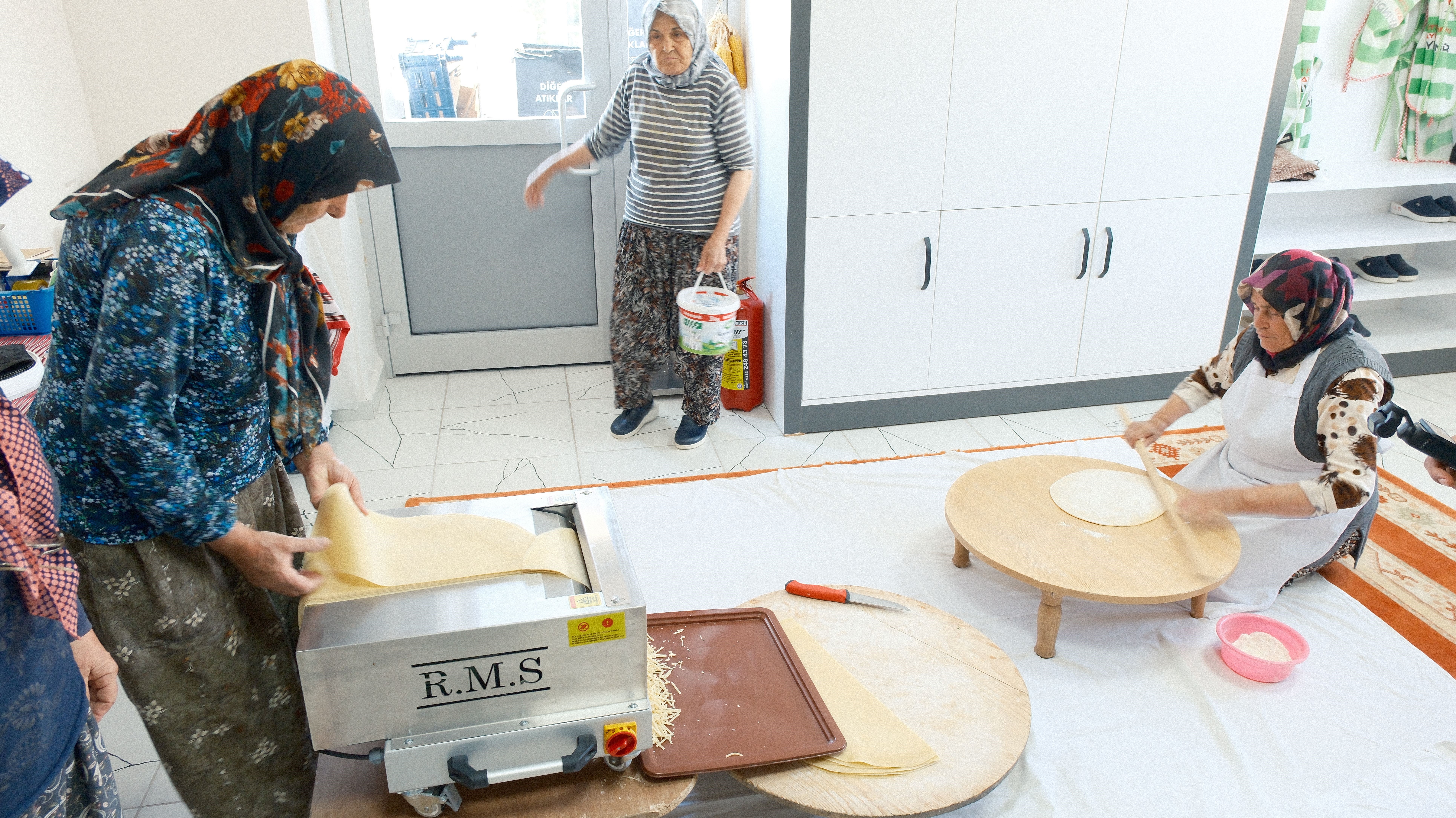 TARİHİ DEĞİRMEN KADINLARIN EMEĞİYLE ÜRETİM MERKEZİNE DÖNÜŞTÜ