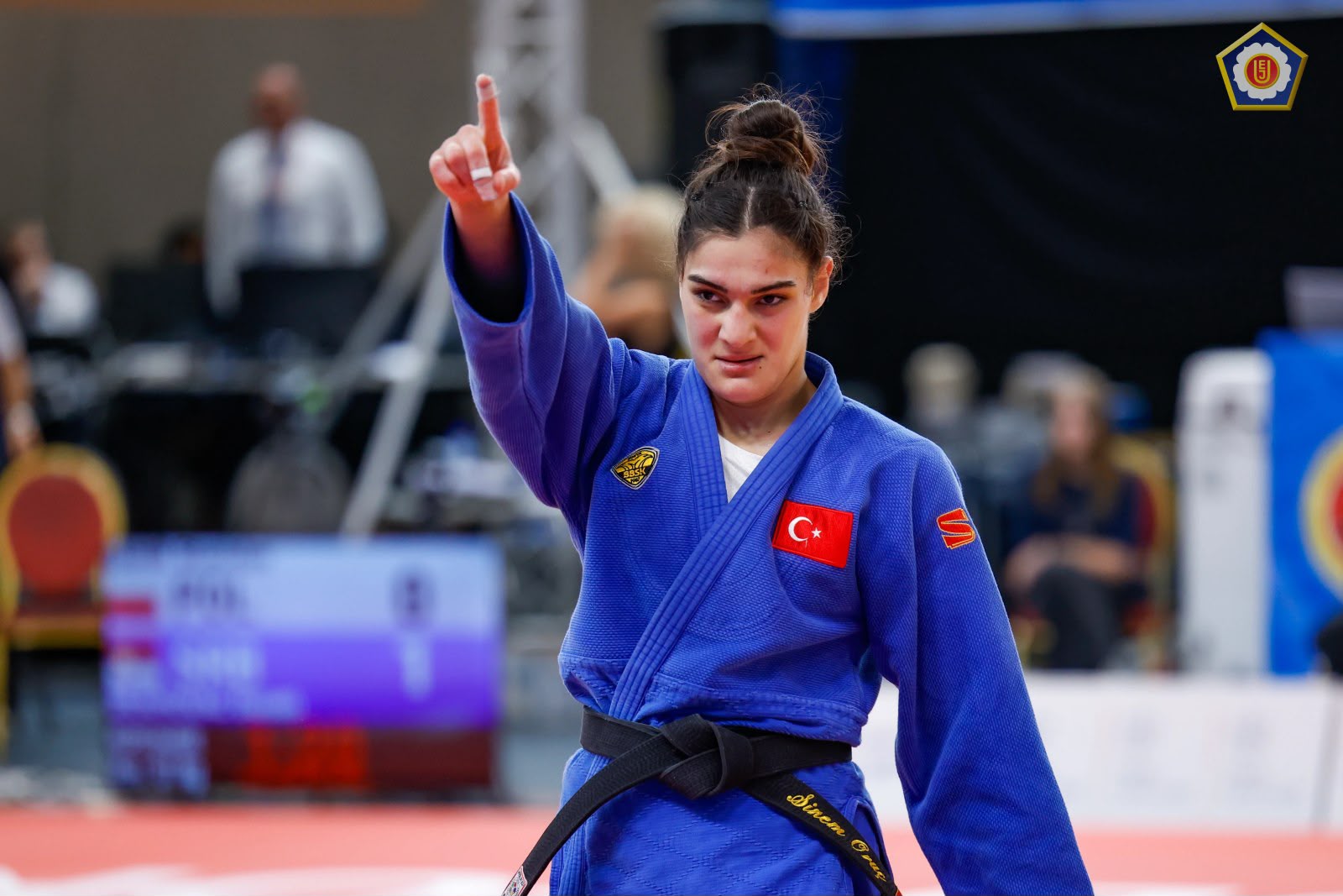 KONYA BÜYÜKŞEHİRLİ SİNEM ORUÇ’TAN GURUR VEREN BİR BAŞARI DAHA