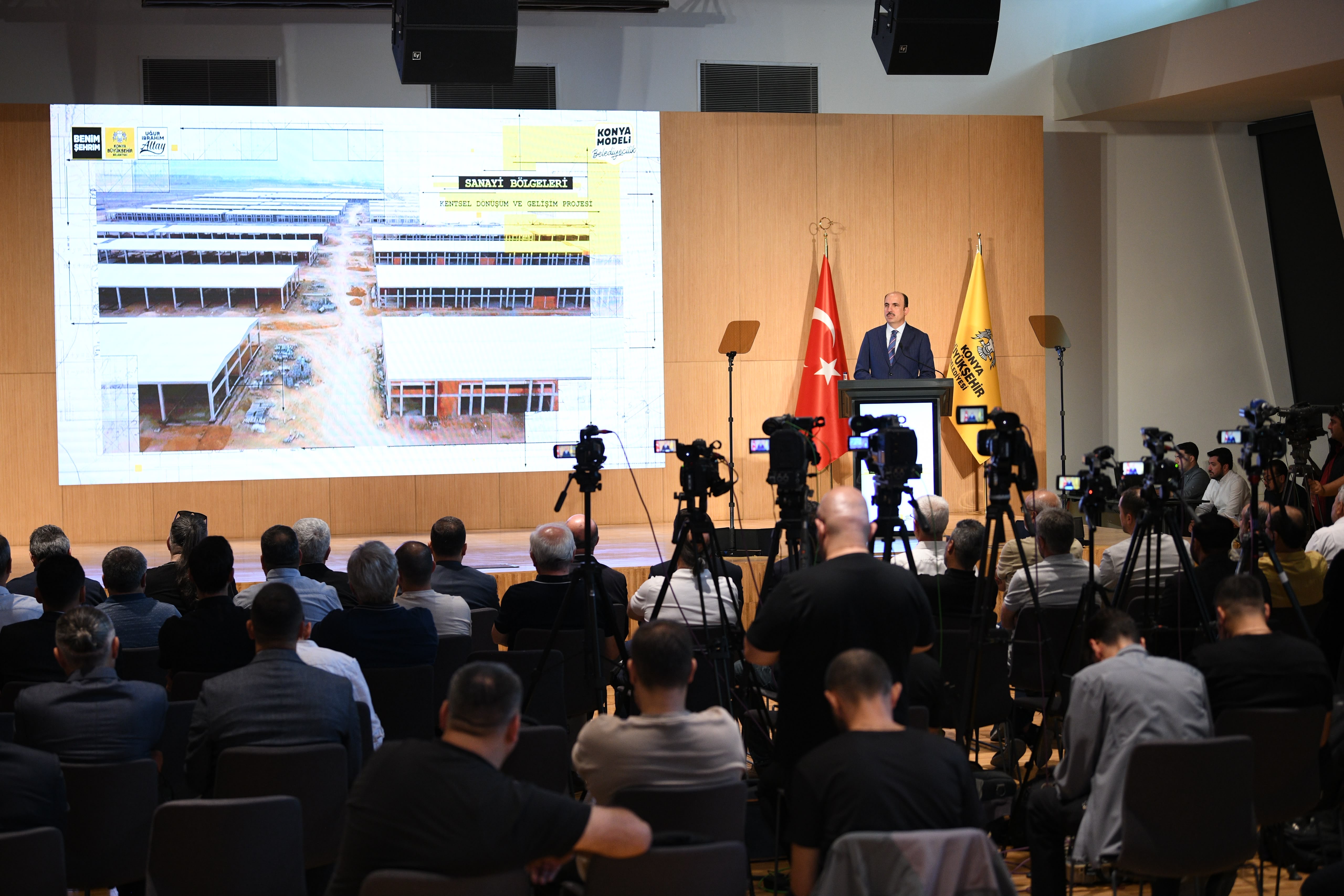 BAŞKAN ALTAY: “KENTSEL DÖNÜŞÜM VE KAMULAŞTIRMAYA YAPTIĞIMIZ YATIRIM TUTARI 25 MİLYAR 685 MİLYON LİRA”
