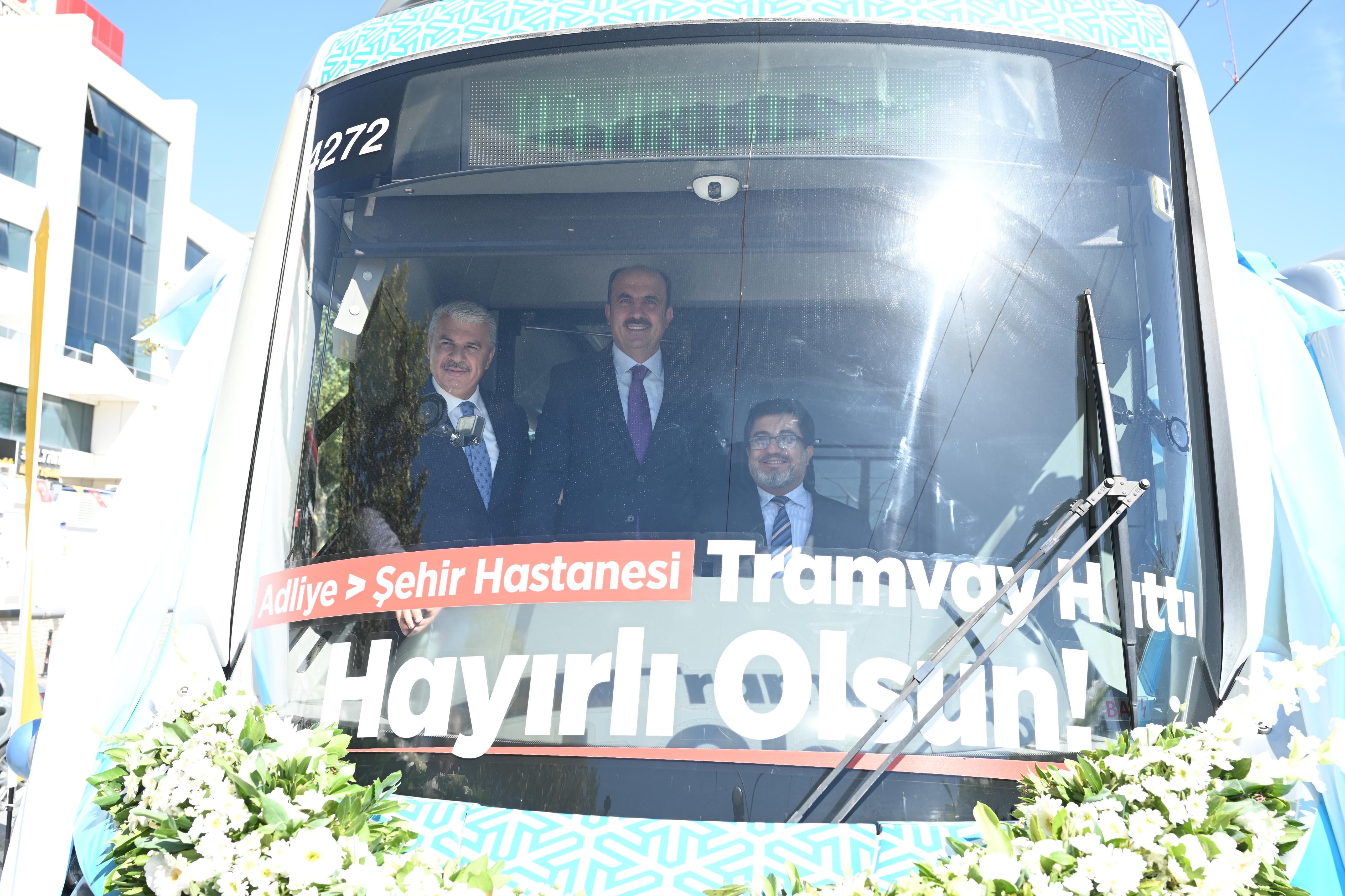 KONYA’NIN RAYLI SİSTEM AĞINI GÜÇLENDİRECEK ADLİYE-ŞEHİR HASTANESİ HATTI AÇILDI