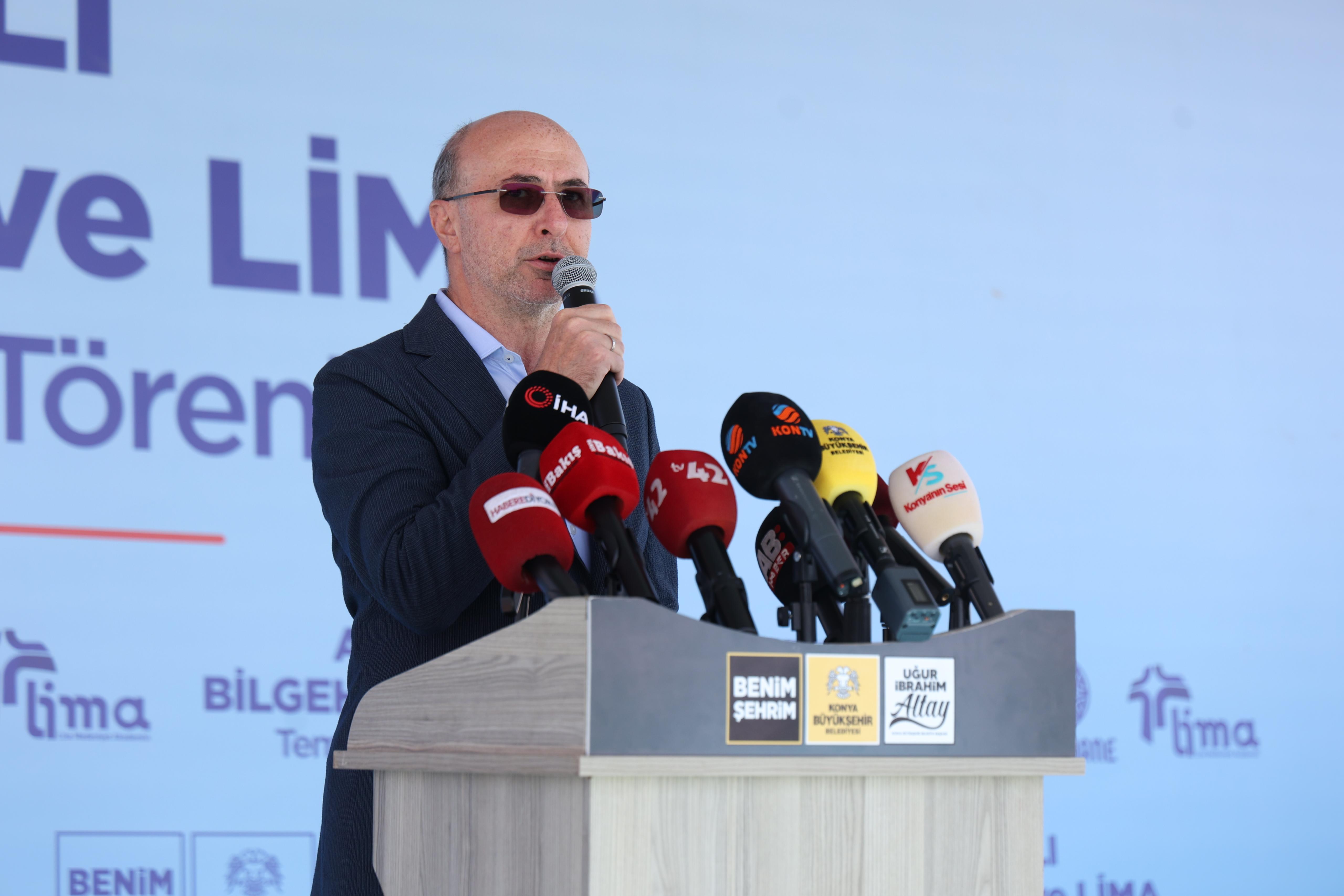 KONYA BÜYÜKŞEHİR’İN ARDIÇLI TOKİ’YE 300 MİLYON LİRA BEDELLE KAZANDIRACAĞI GENÇLİK KAMPÜSÜ’NÜN TEMELİ ATILDI