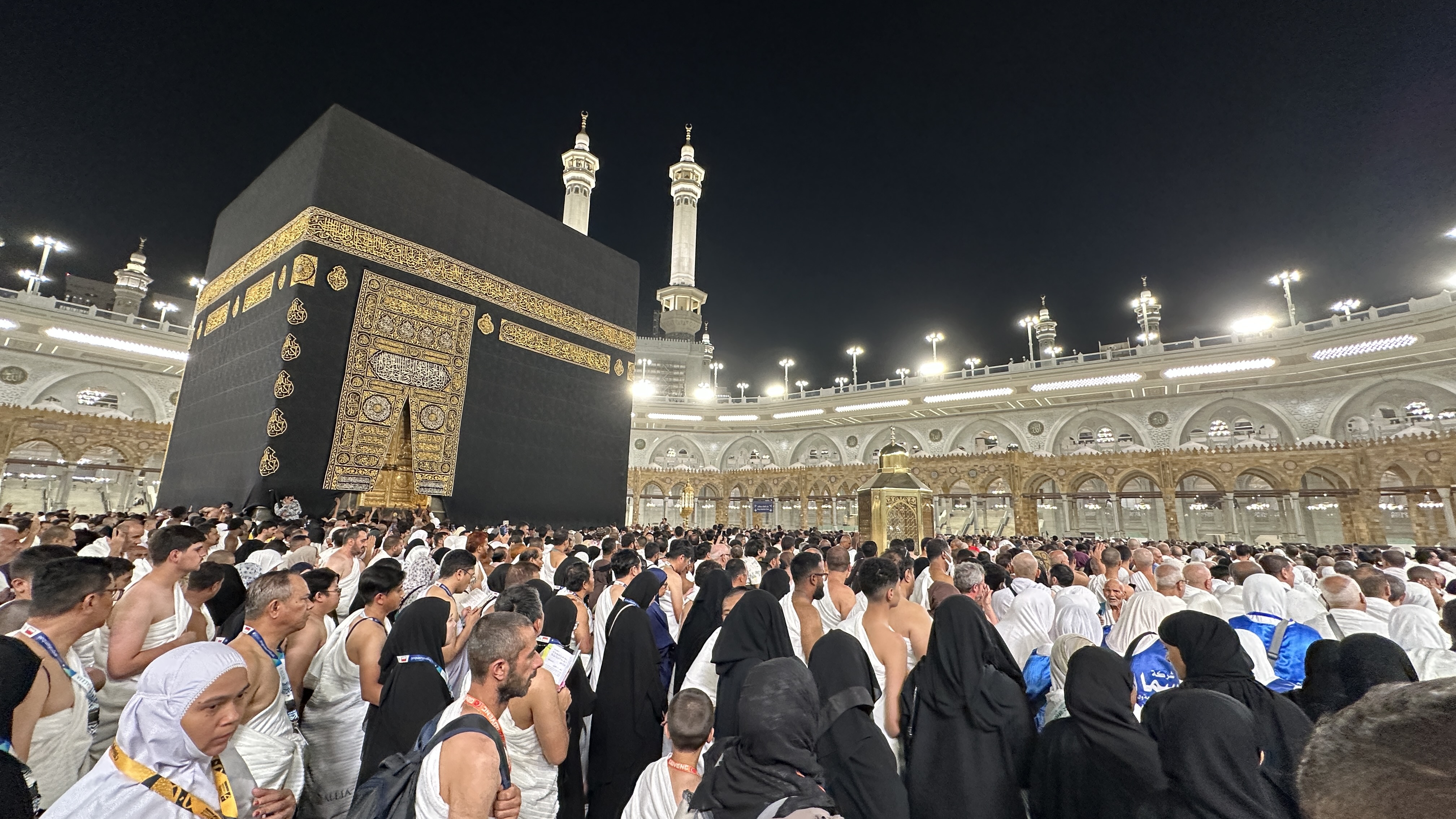 KONYA BÜYÜKŞEHİR’İN VEFA UMRESİ’NDE İKİNCİ KAFİLE UMRE İBADETİNİ TAMAMLAYIP ŞEHRE DÖNDÜ