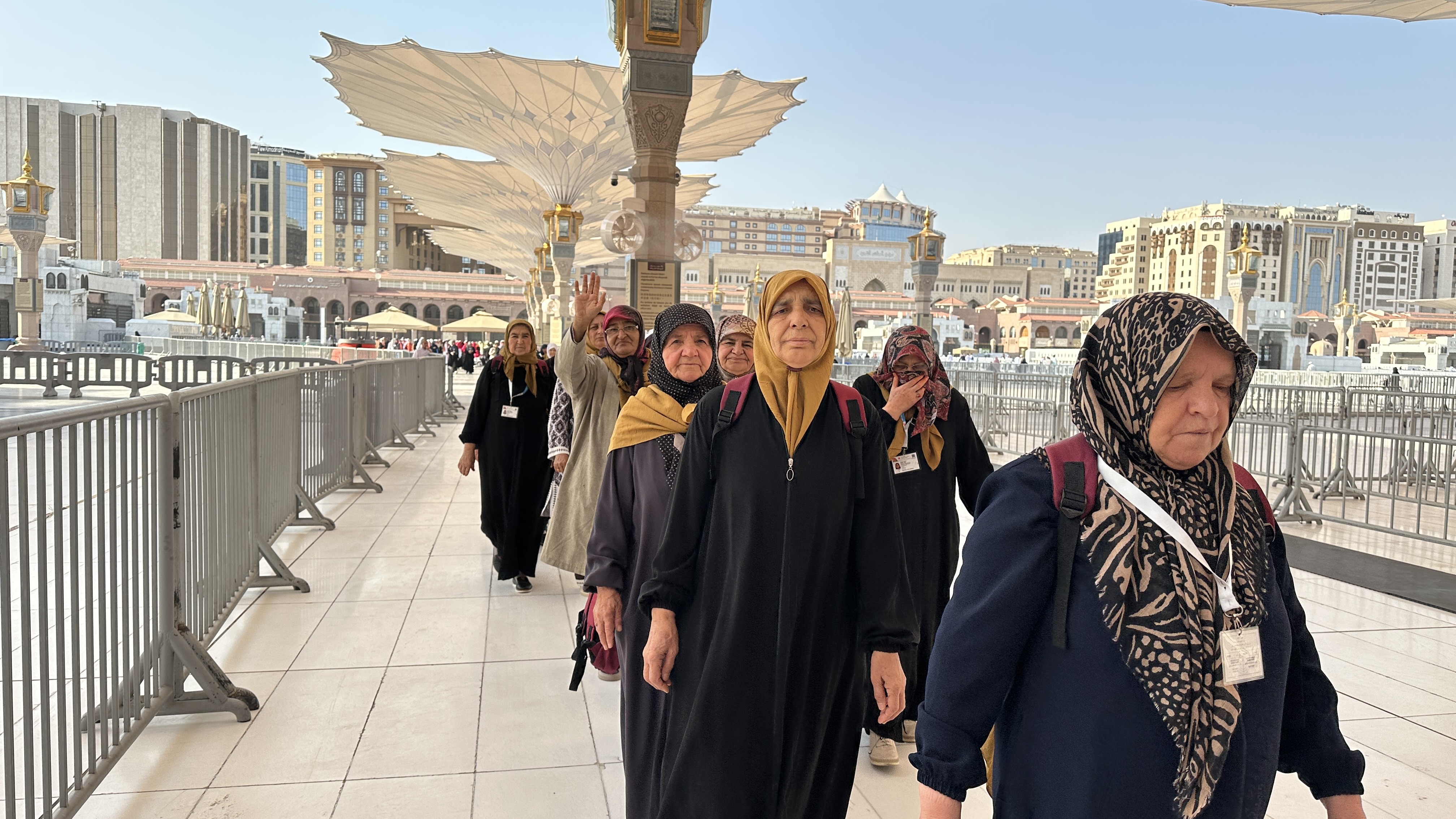 KONYA BÜYÜKŞEHİR’İN VEFA UMRESİ’NDE İKİNCİ KAFİLE UMRE İBADETİNİ TAMAMLAYIP ŞEHRE DÖNDÜ