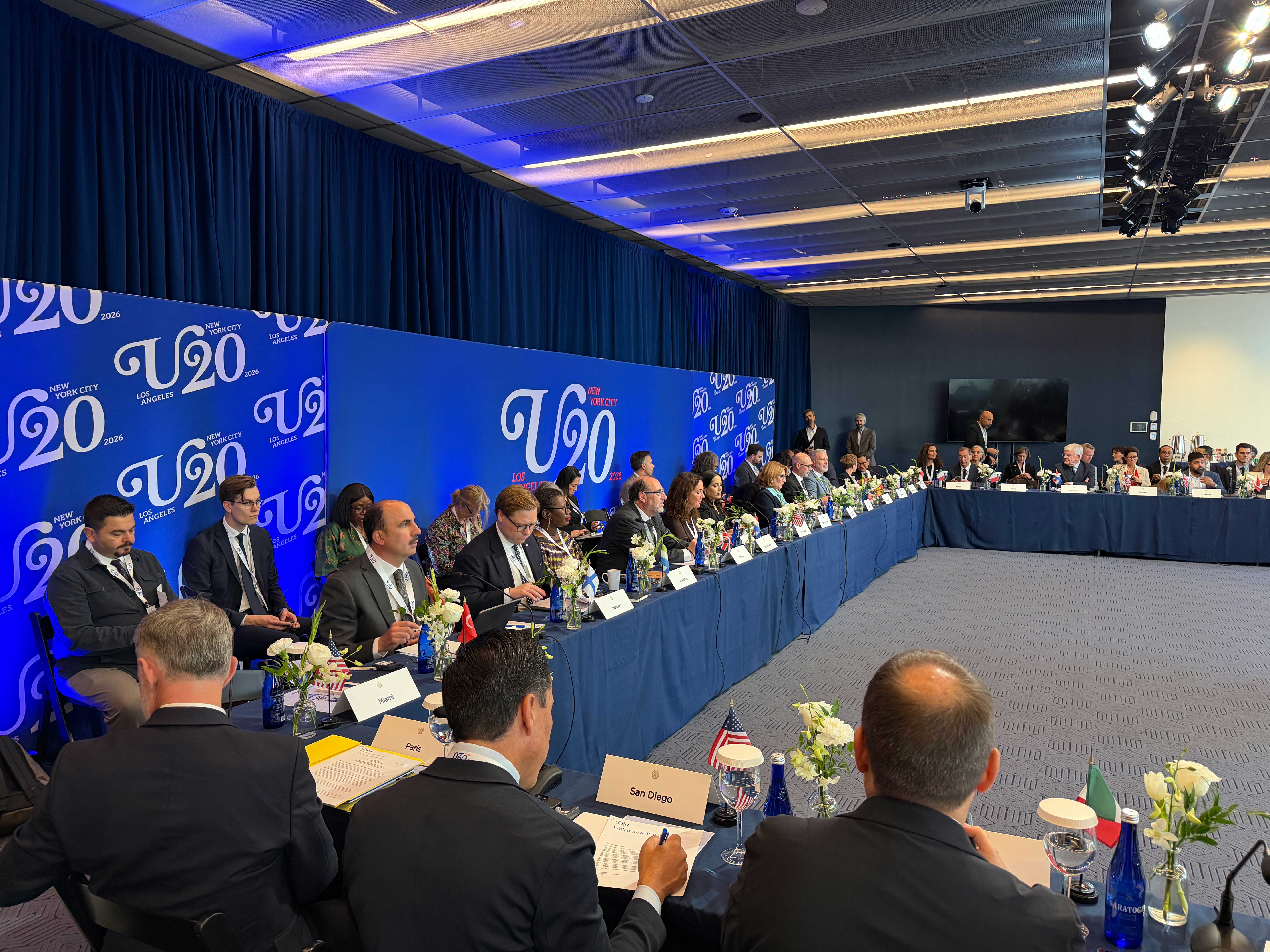 COP31 ÖZEL ELÇİSİ BAŞKAN ALTAY, NEW YORK’TA METROPOL ŞEHİRLERDEN ÜST DÜZEY KATILIMIN OLDUĞU ZİRVEDE DÜNYA BELEDİYELERİNİ COP31’E DAVET ETTİ
