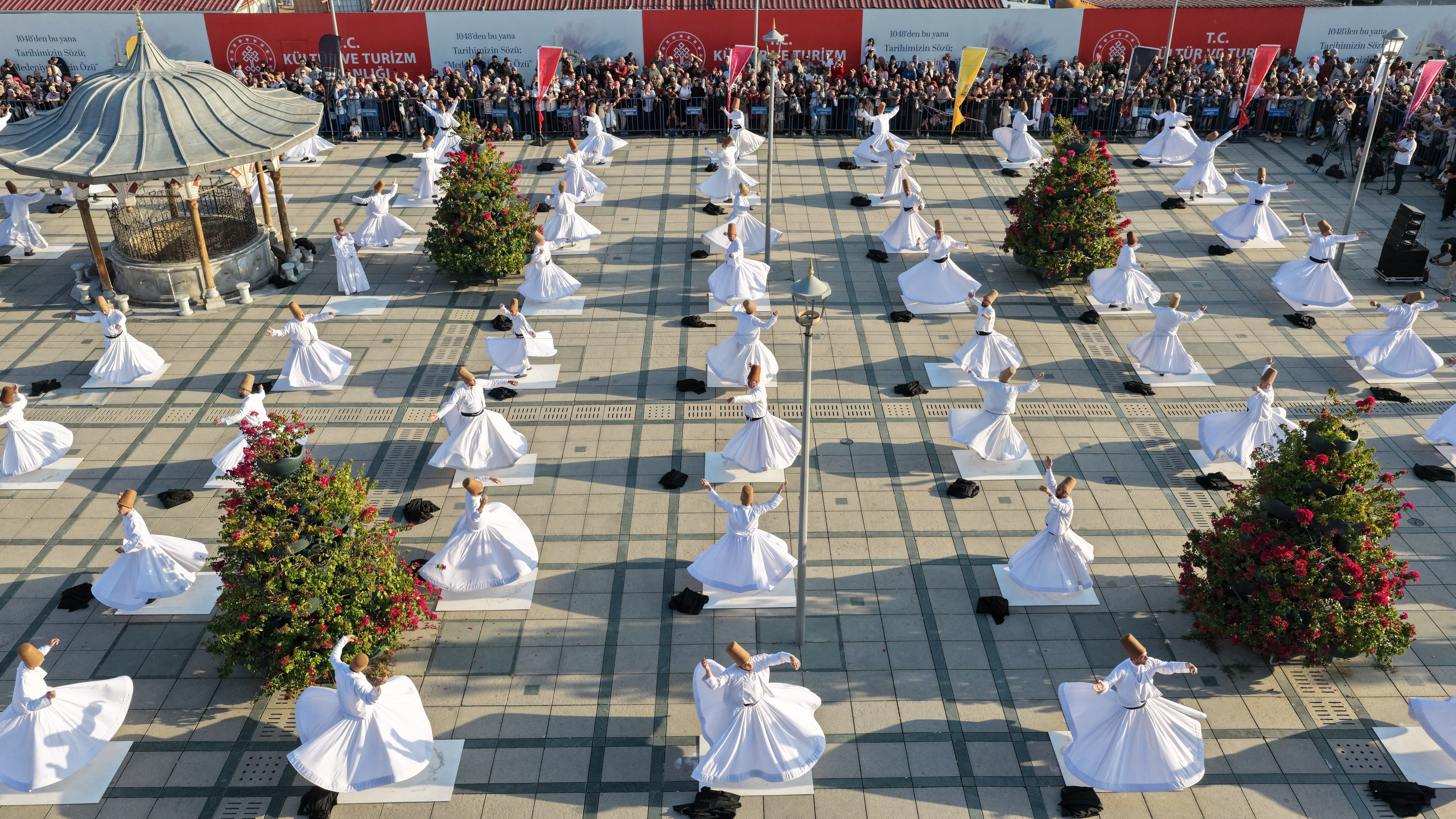 KONYA’DA 23. ULUSLARARASI MİSTİK MÜZİK FESTİVALİ COŞKUSU BAŞLADI