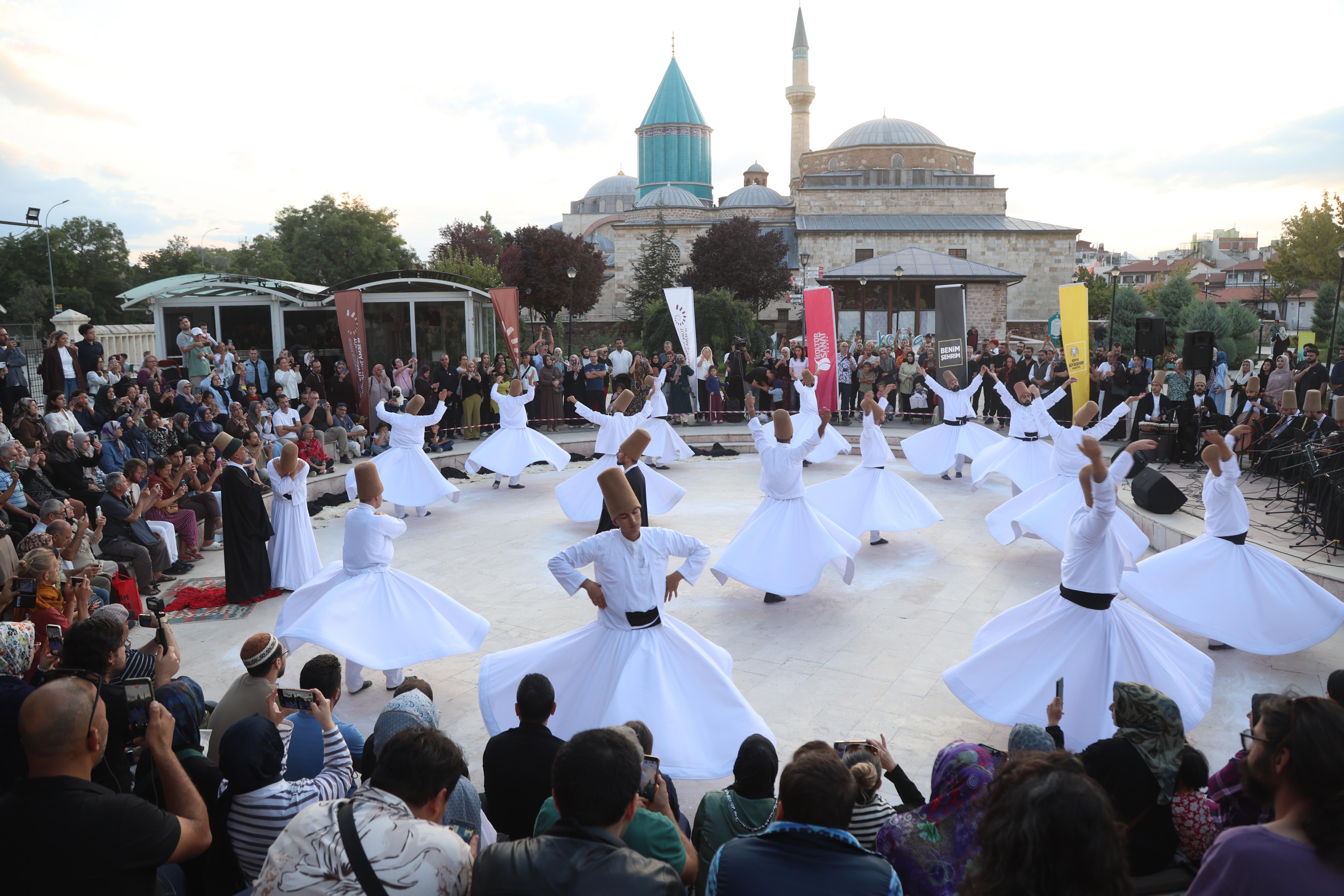 23. KONYA MİSTİK MÜZİK FESTİVALİ, FARKLI KÜLTÜRLERDEN SANATÇILARI KONYALILARLA BULUŞTURMAYA DEVAM EDİYOR