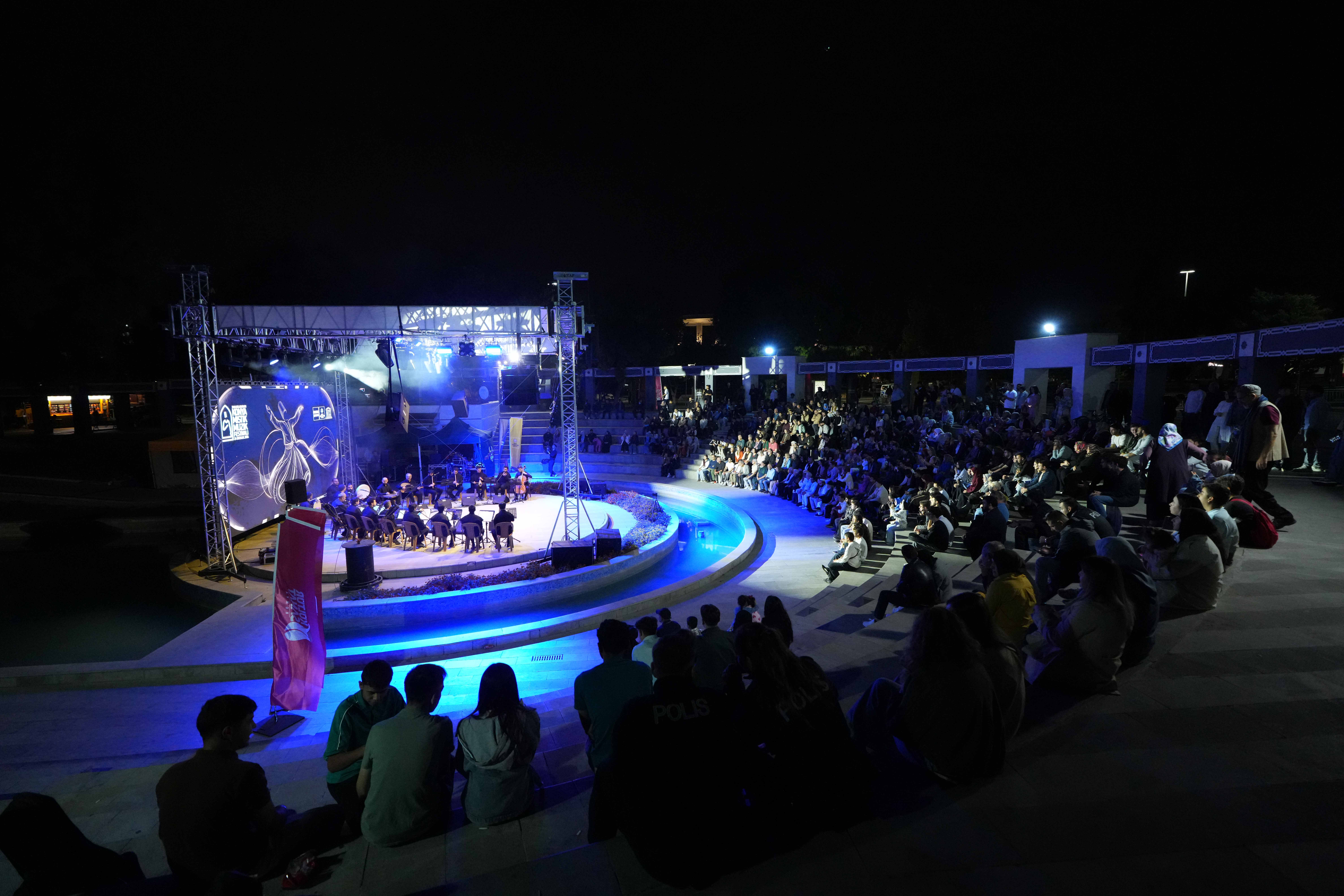 23. KONYA MİSTİK MÜZİK FESTİVALİ, FARKLI KÜLTÜRLERDEN SANATÇILARI KONYALILARLA BULUŞTURMAYA DEVAM EDİYOR