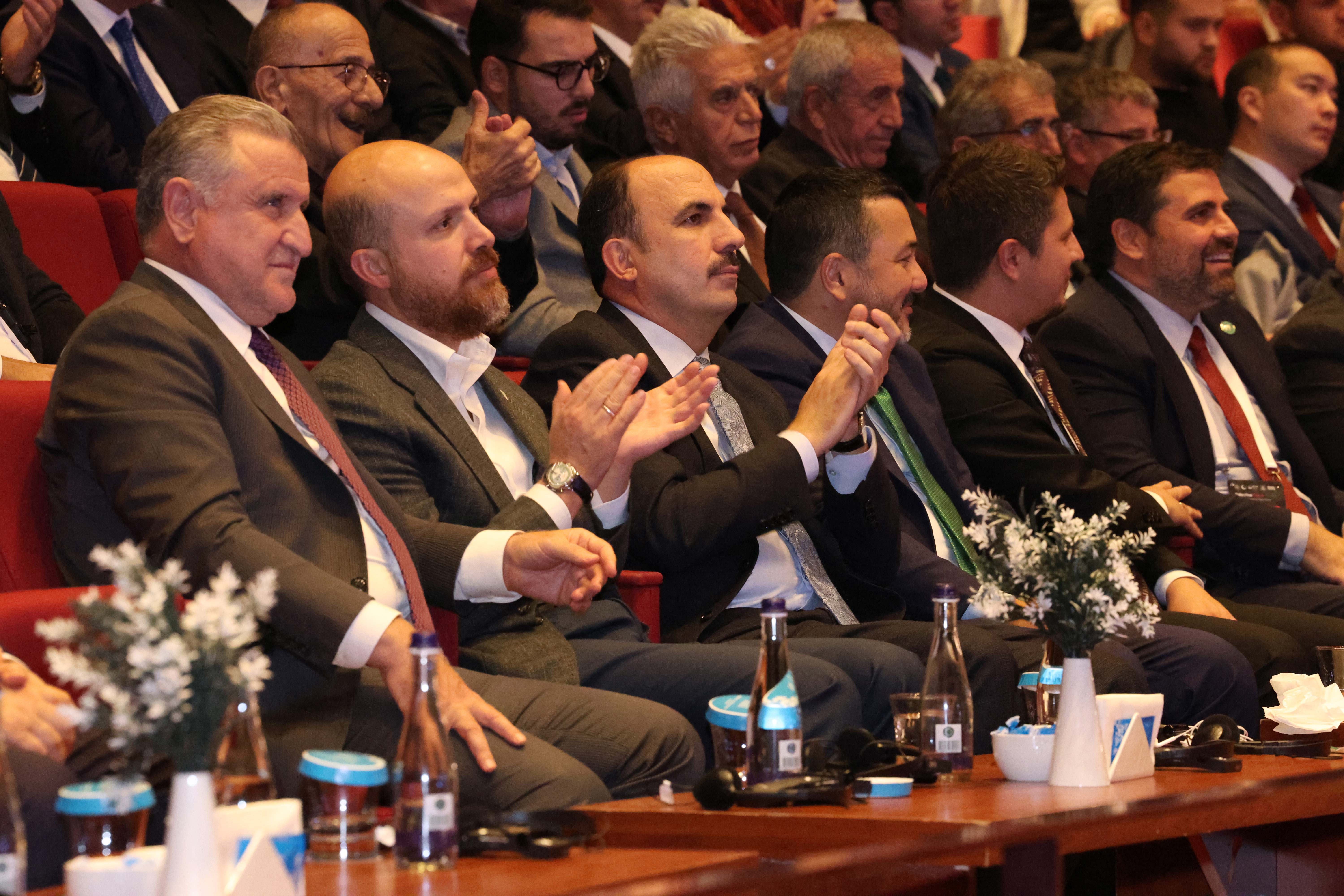 İSLAM İŞBİRLİĞİ GENÇLİK BAŞKENTİ KONYA’DA FİLİSTİN DAVASI İÇİN GENÇLİK BULUŞMASI
