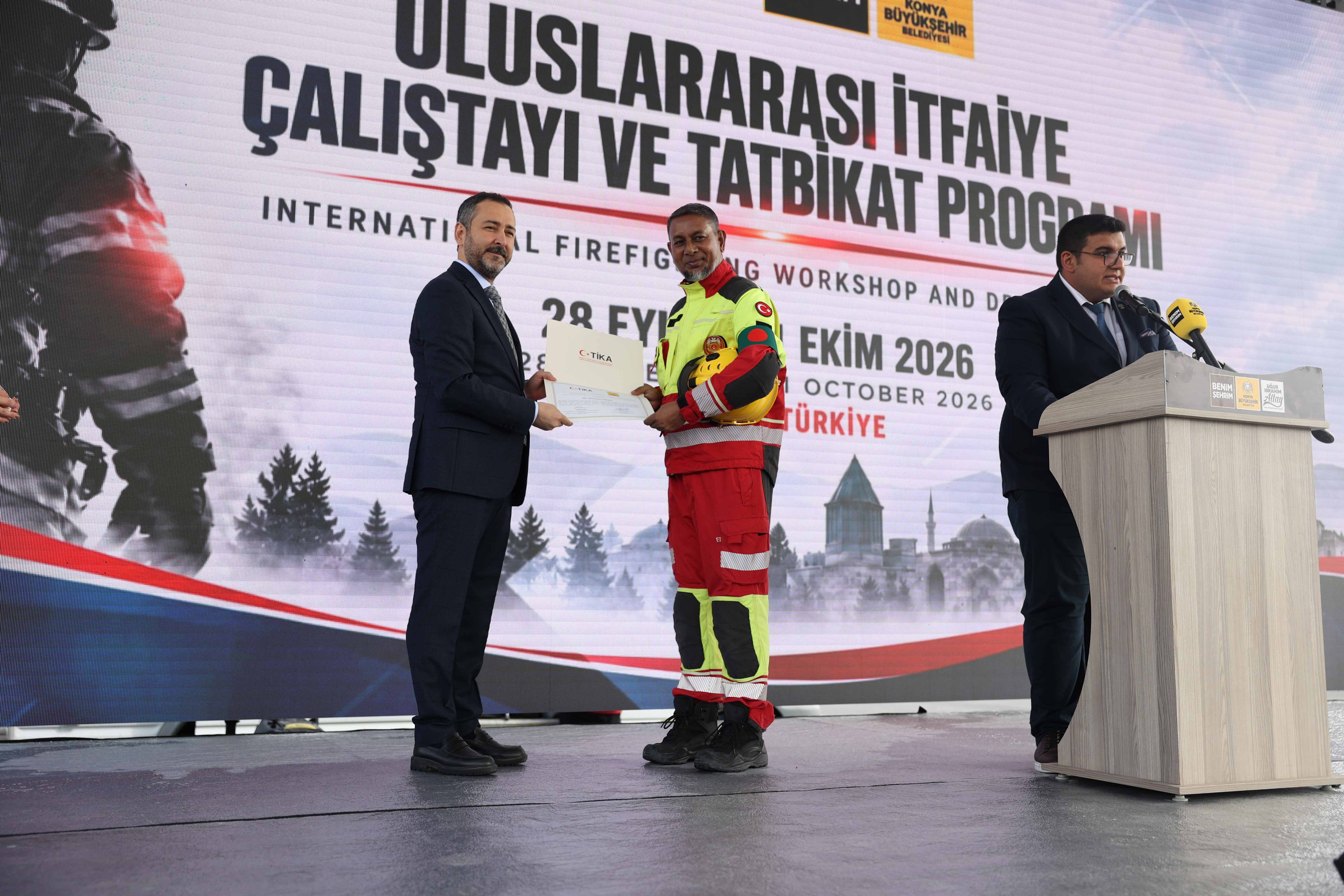 KONYA BÜYÜKŞEHİR - TİKA İŞ BİRLİĞİYLE TÜRKİYE’DE İLK KEZ 14 ÜLKENİN KATILIMIYLA ULUSLARARASI İTFAİYE ÇALIŞTAYI VE TATBİKAT GERÇEKLEŞTİRİLDİ