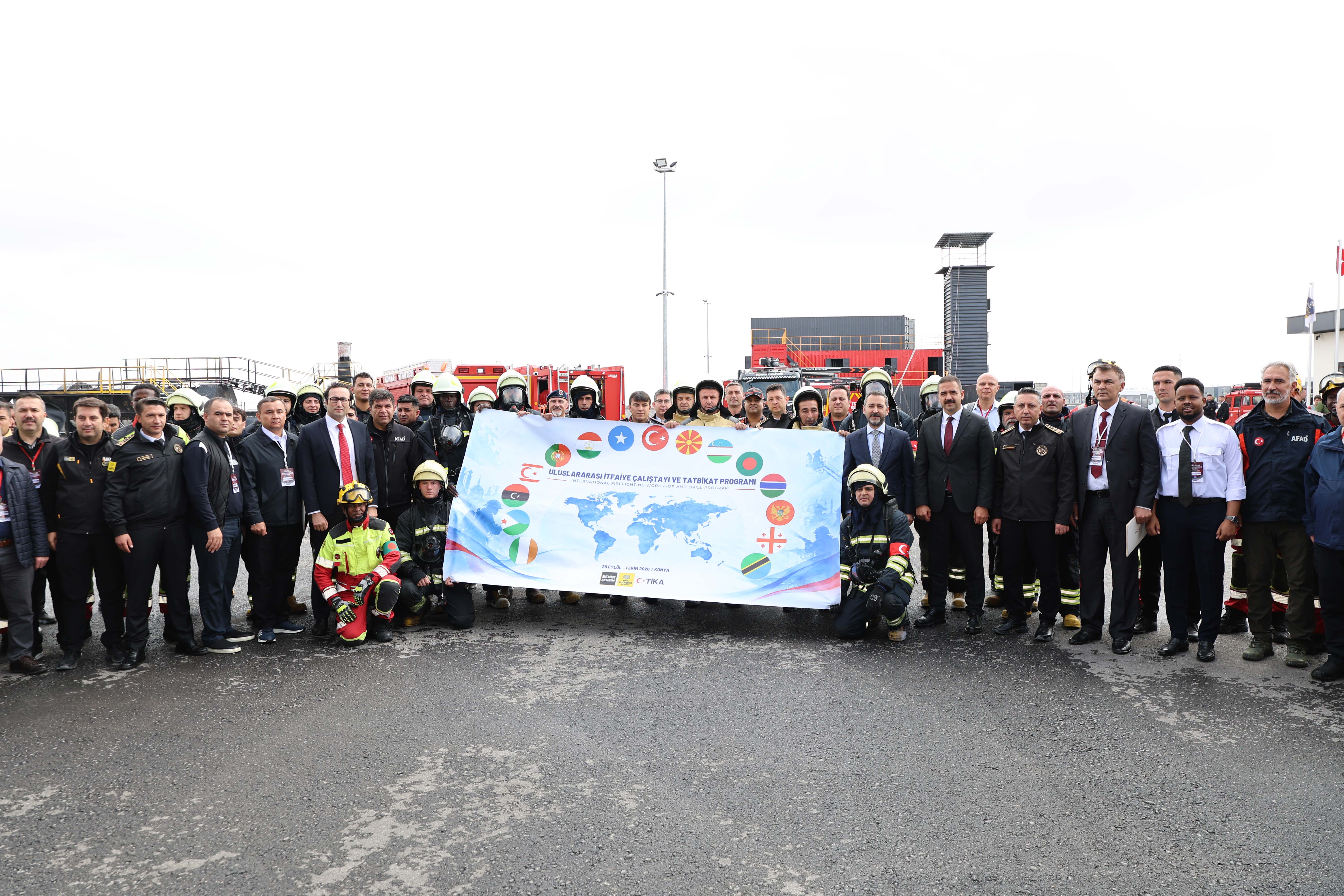 KONYA BÜYÜKŞEHİR - TİKA İŞ BİRLİĞİYLE TÜRKİYE’DE İLK KEZ 14 ÜLKENİN KATILIMIYLA ULUSLARARASI İTFAİYE ÇALIŞTAYI VE TATBİKAT GERÇEKLEŞTİRİLDİ