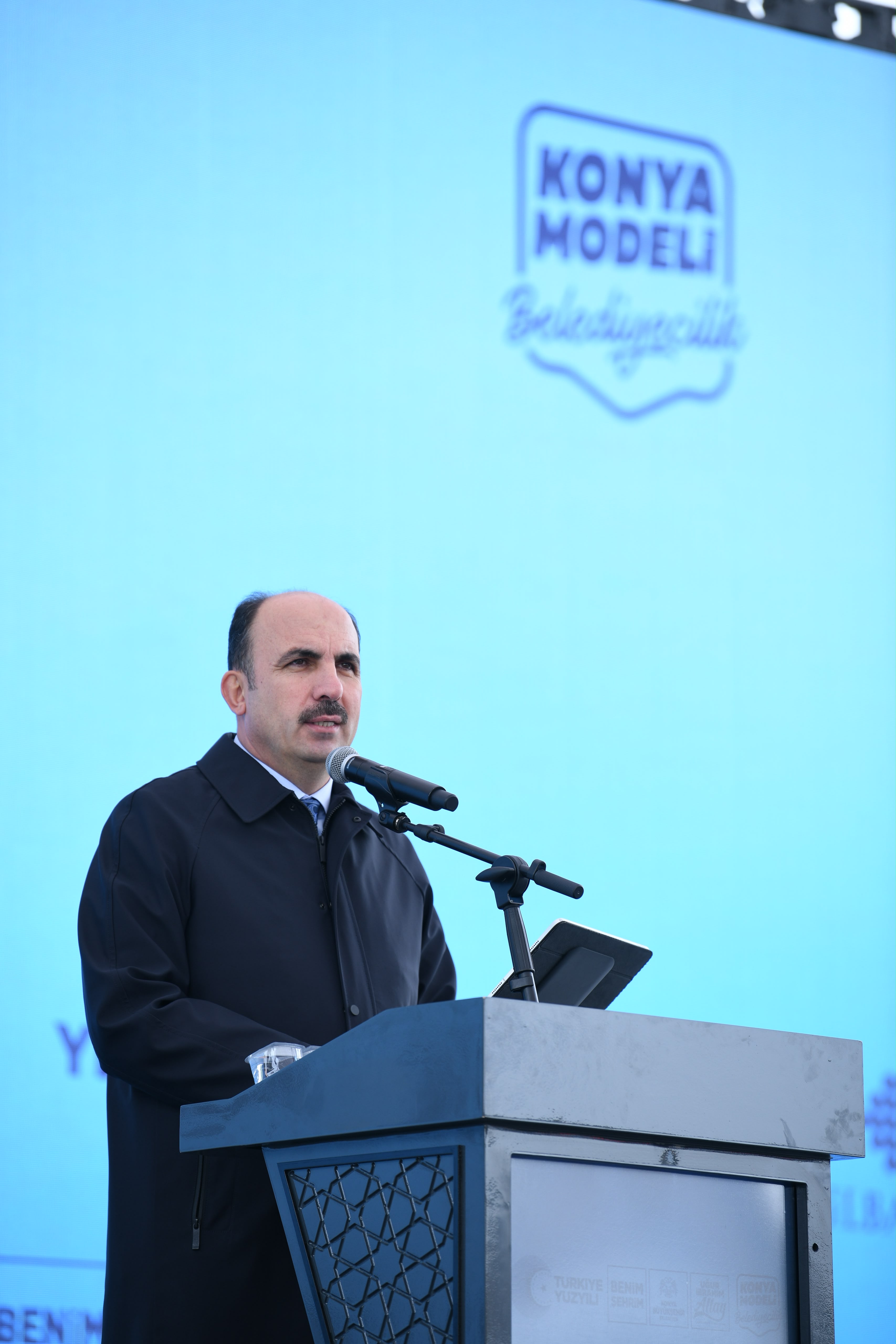 BAŞKAN ALTAY: “419 MİLYON LİRA BEDELLE ŞEHRİMİZE KAZANDIRDIĞIMIZ 54 YENİ ARAÇ HAYIRLI OLSUN”