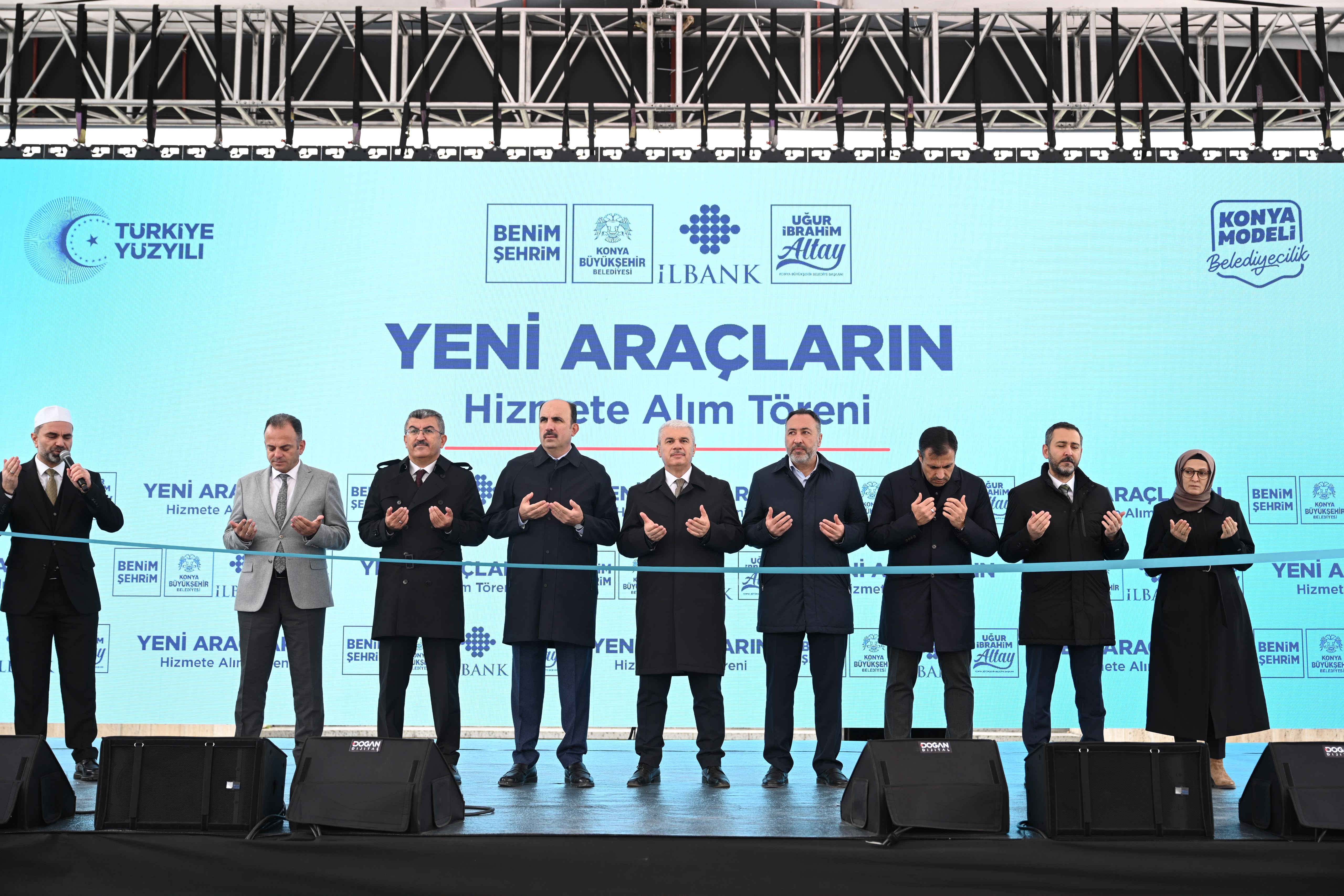 BAŞKAN ALTAY: “419 MİLYON LİRA BEDELLE ŞEHRİMİZE KAZANDIRDIĞIMIZ 54 YENİ ARAÇ HAYIRLI OLSUN”