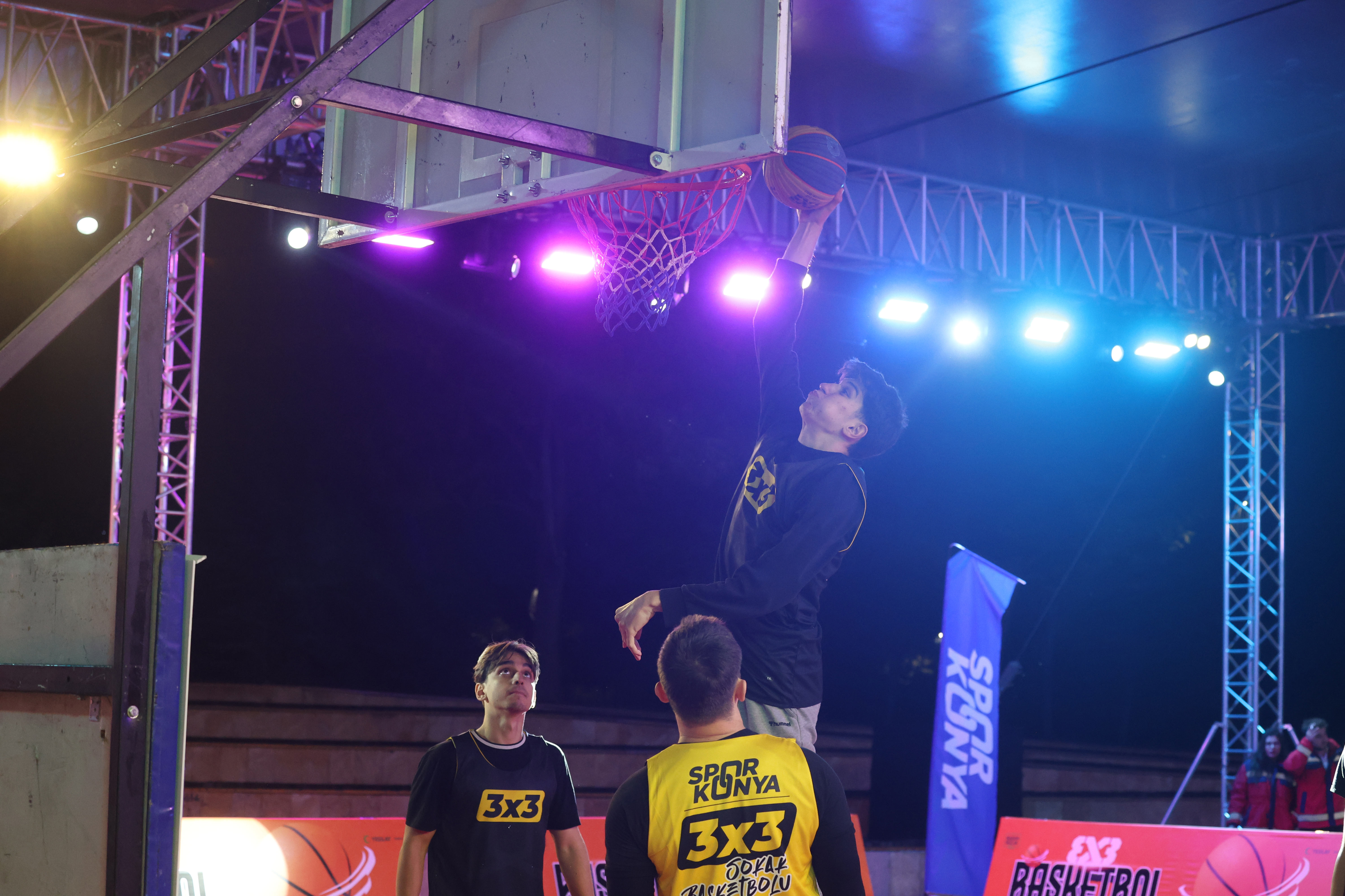 KONYA’DA 3X3 BASKETBOL TURNUVASI HEYECANI