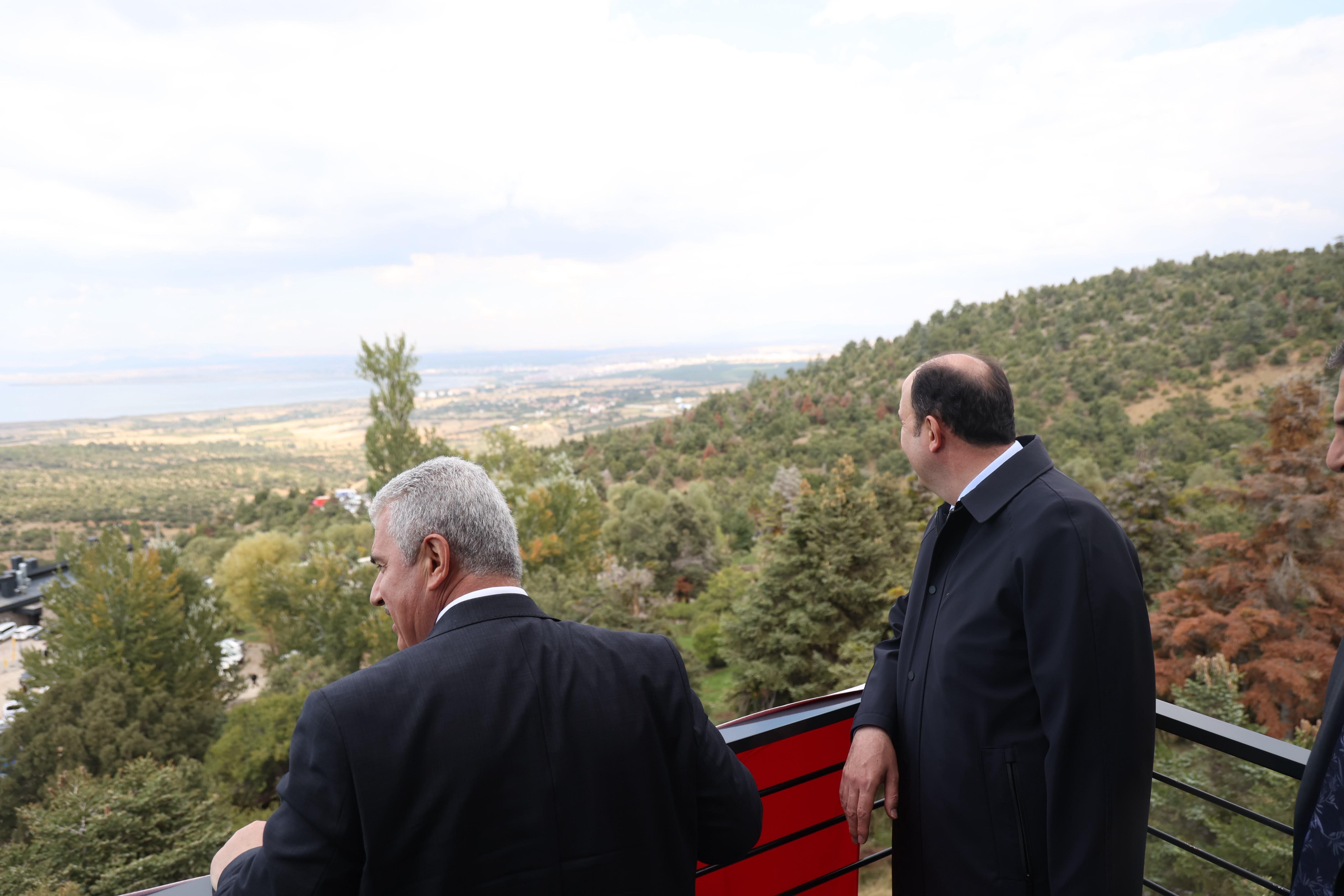 BEYŞEHİR HÜKÜMET KONAĞI’NIN TEMELİ ATILDI, YAKAMANASTIR KIR EVLERİ VE REKREASYON ALANLARININ AÇILIŞI YAPILDI