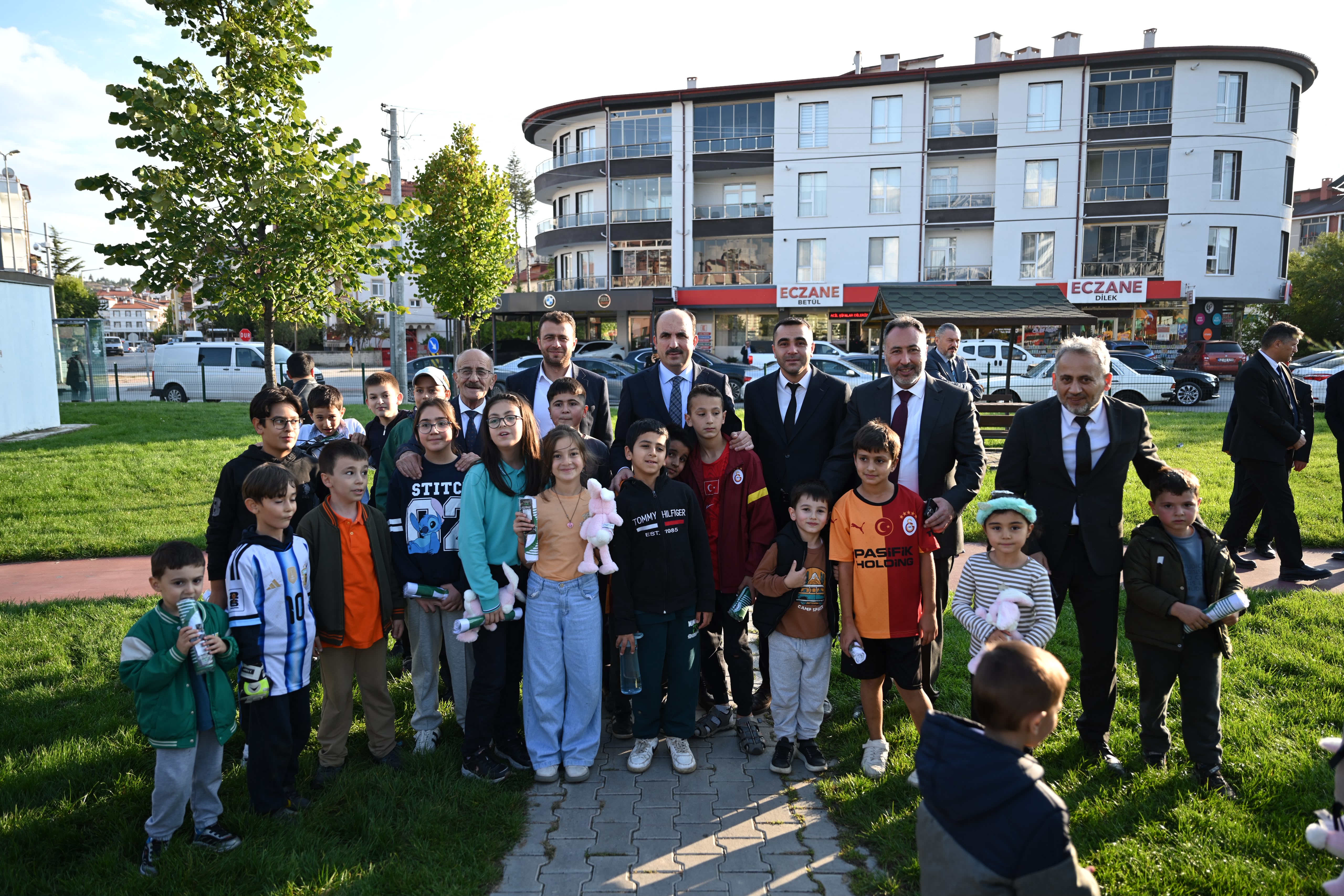 BEYŞEHİR HÜKÜMET KONAĞI’NIN TEMELİ ATILDI, YAKAMANASTIR KIR EVLERİ VE REKREASYON ALANLARININ AÇILIŞI YAPILDI