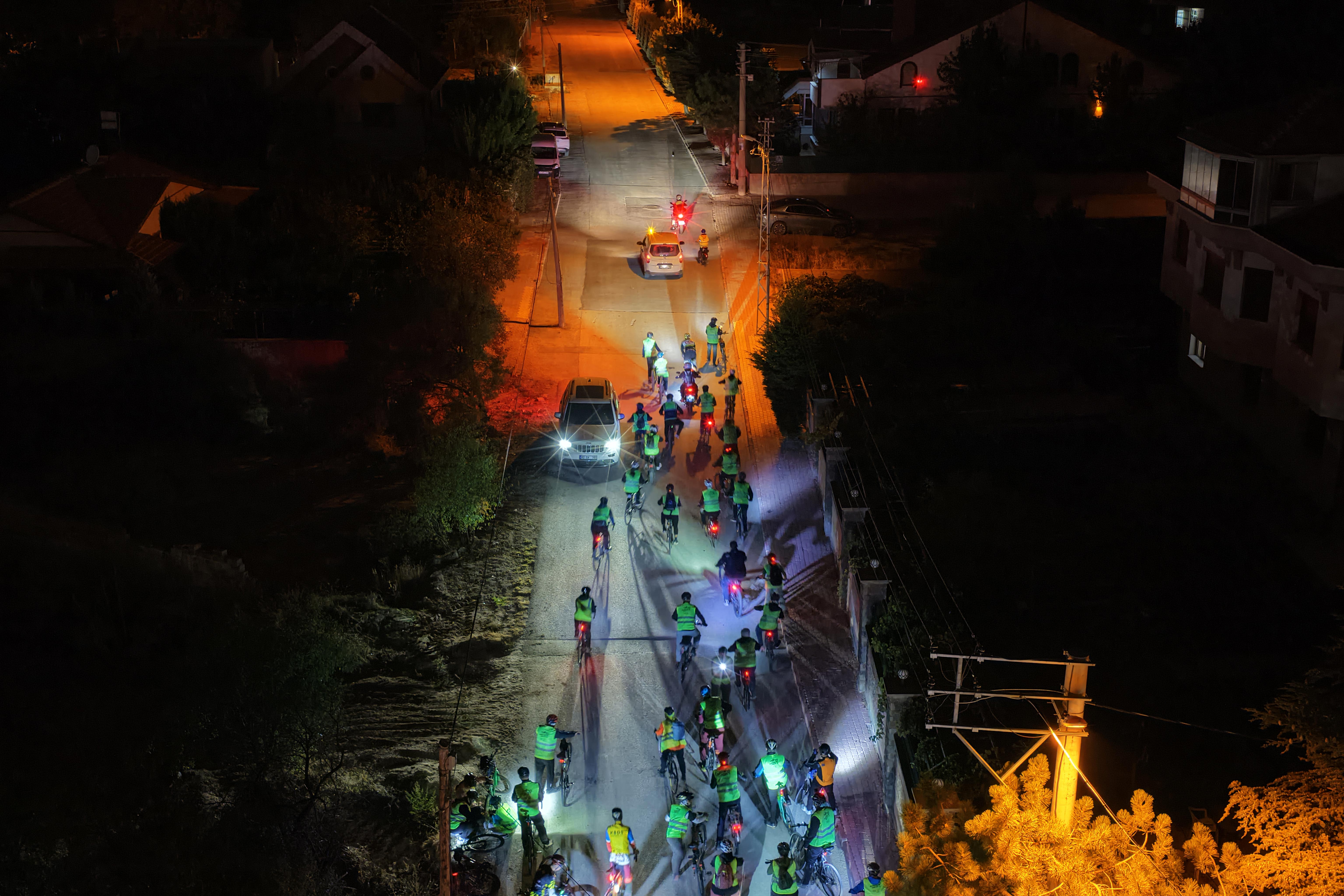 AVRUPA BİSİKLET BAŞKENTİ KONYA’DA PAZARTESİ AKŞAMLARI PEDALLAR DÖNÜYOR
