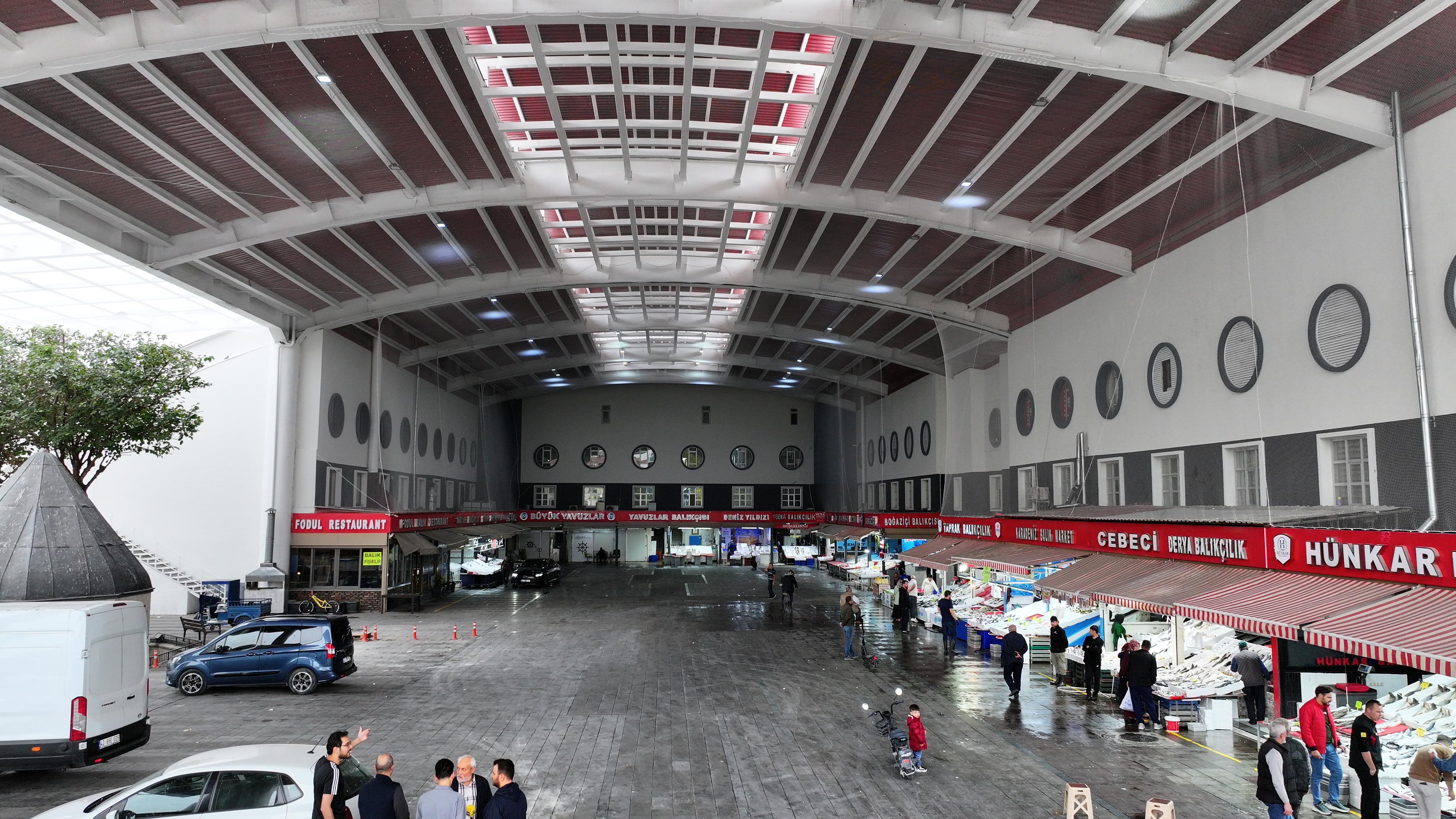 KONYA BÜYÜKŞEHİR’İN BALIK HALİ’NDE BAŞLATTIĞI BAKIM VE YENİLEME ÇALIŞMASI TAMAMLANDI