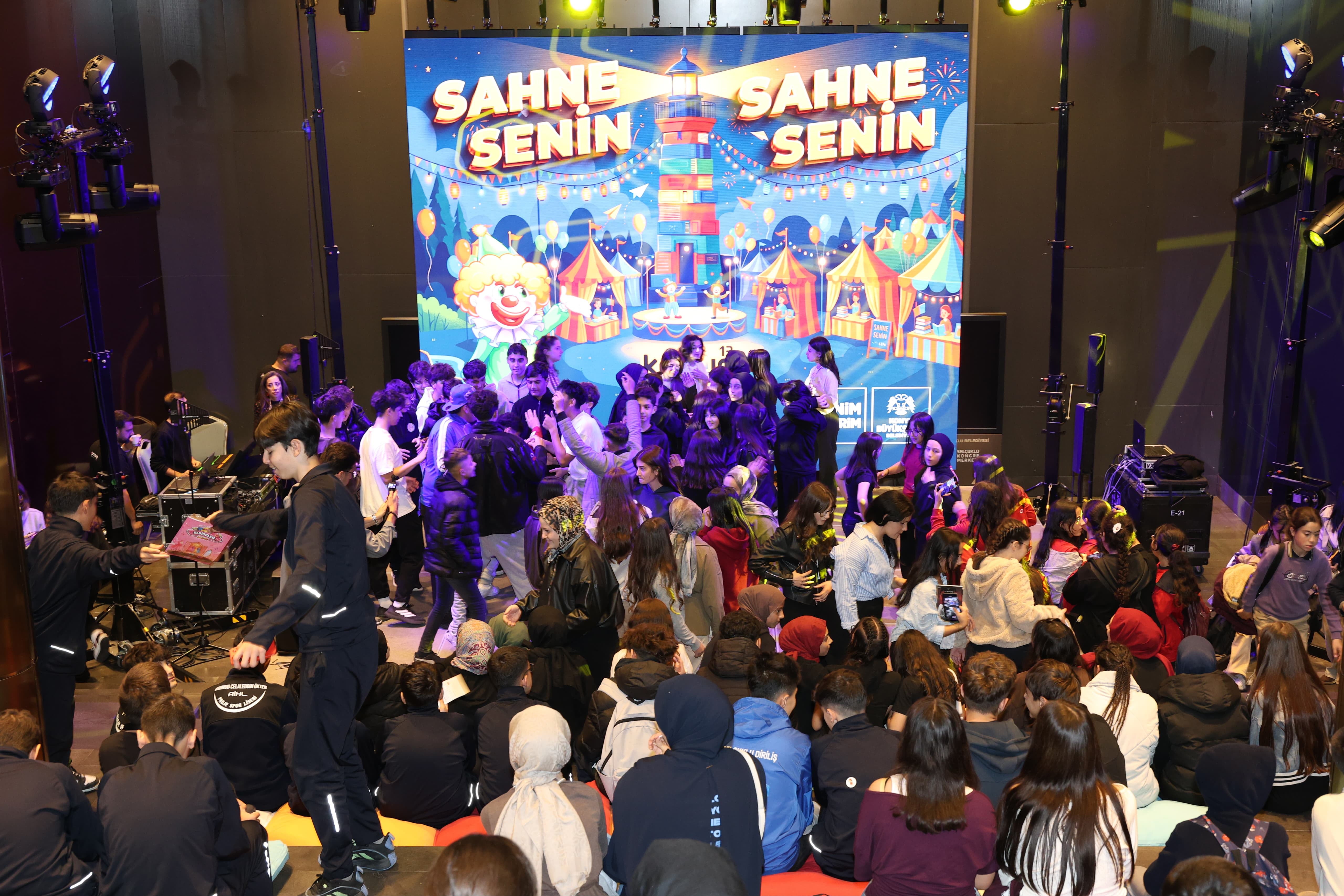BAŞKAN ALTAY, TÜM KİTAPSEVERLERİ KAPILARINI AÇAN 13. KONYA KİTAP GÜNLERİ’NE DAVET ETTİ