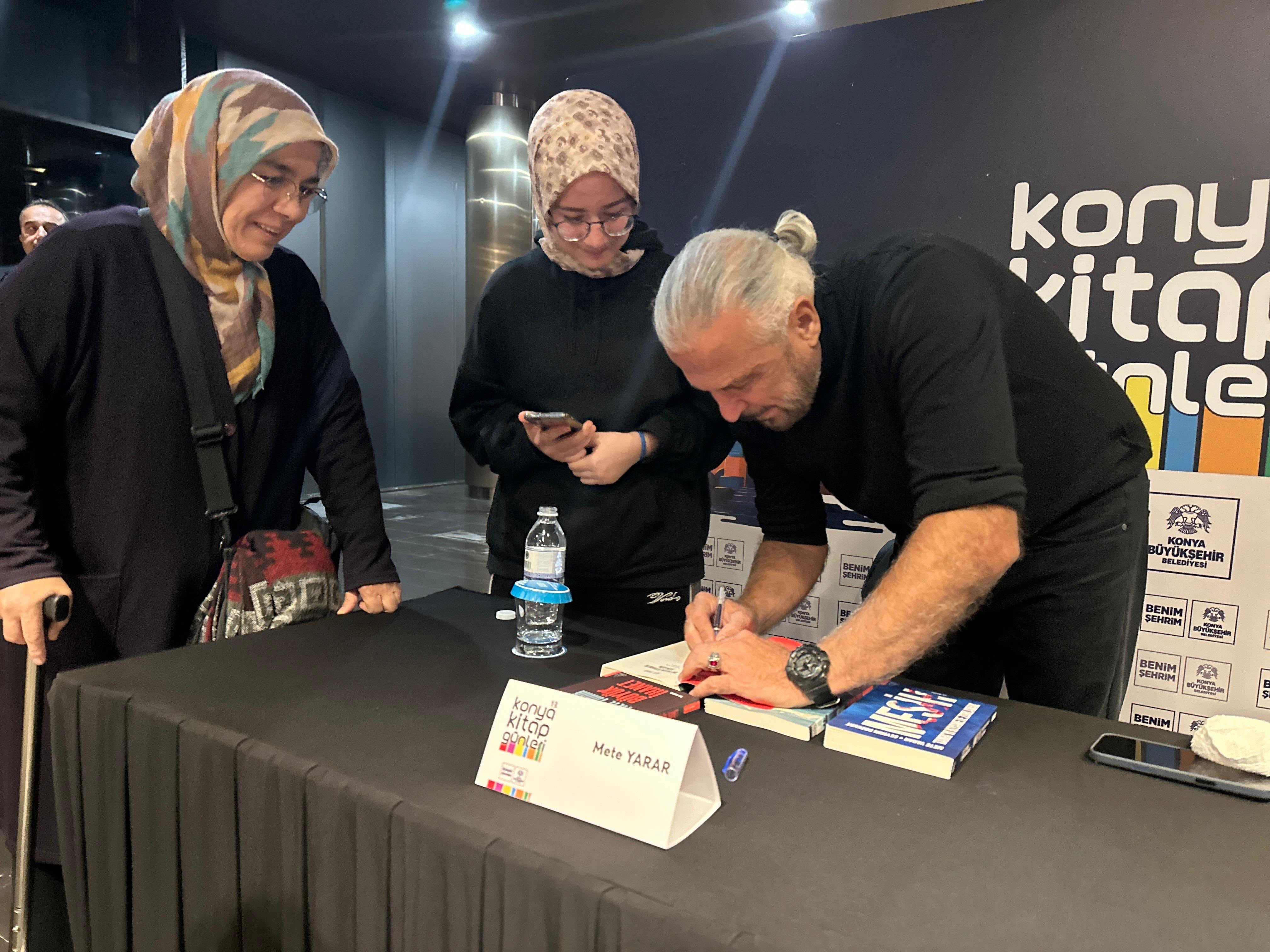BAŞKAN ALTAY, TÜM KİTAPSEVERLERİ KAPILARINI AÇAN 13. KONYA KİTAP GÜNLERİ’NE DAVET ETTİ