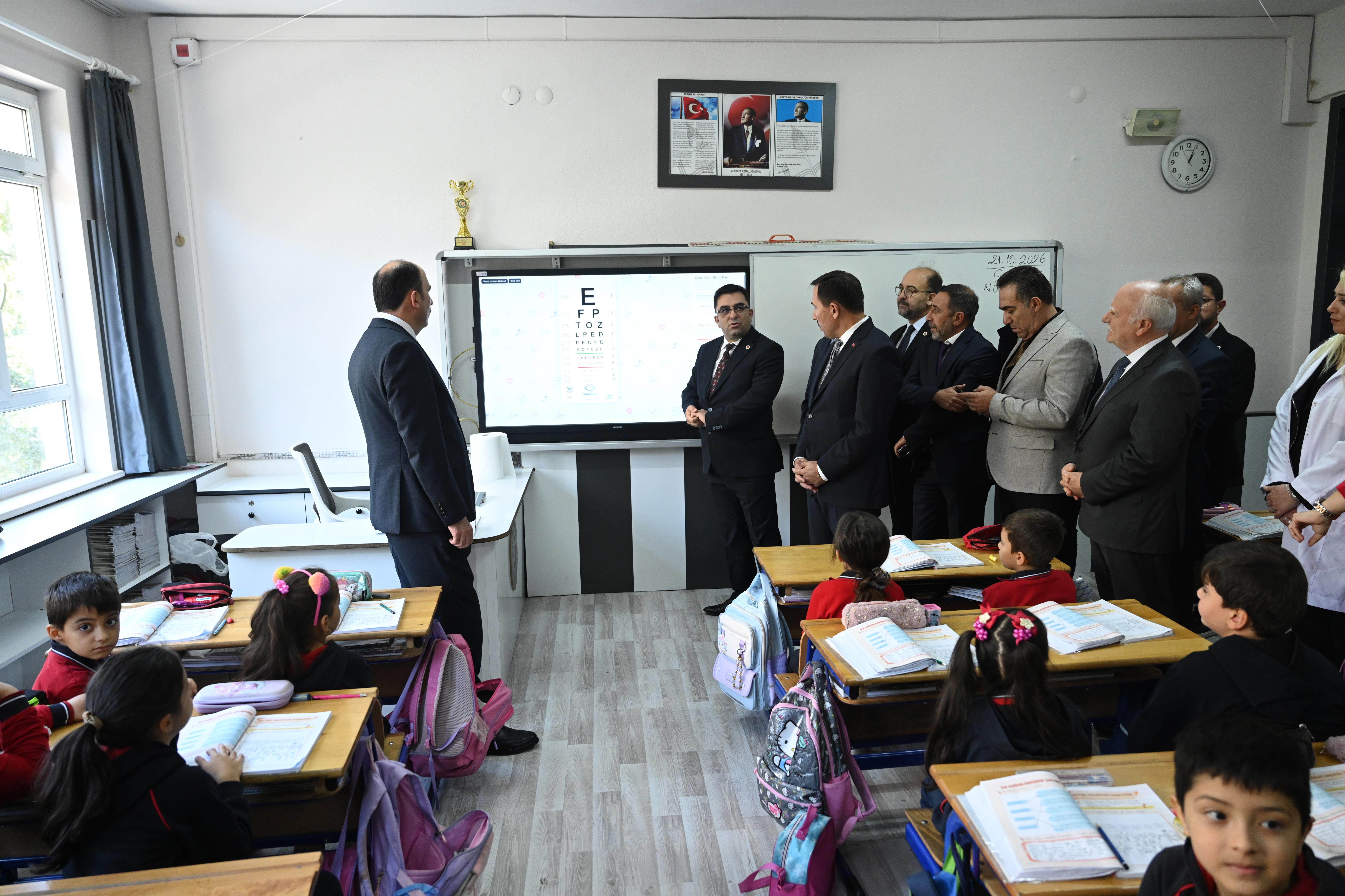 KONYA’DA ÖĞRENCİLERİN GÖZ SAĞLIĞI İÇİN FARKINDALIK PROGRAMI BAŞLATILDI