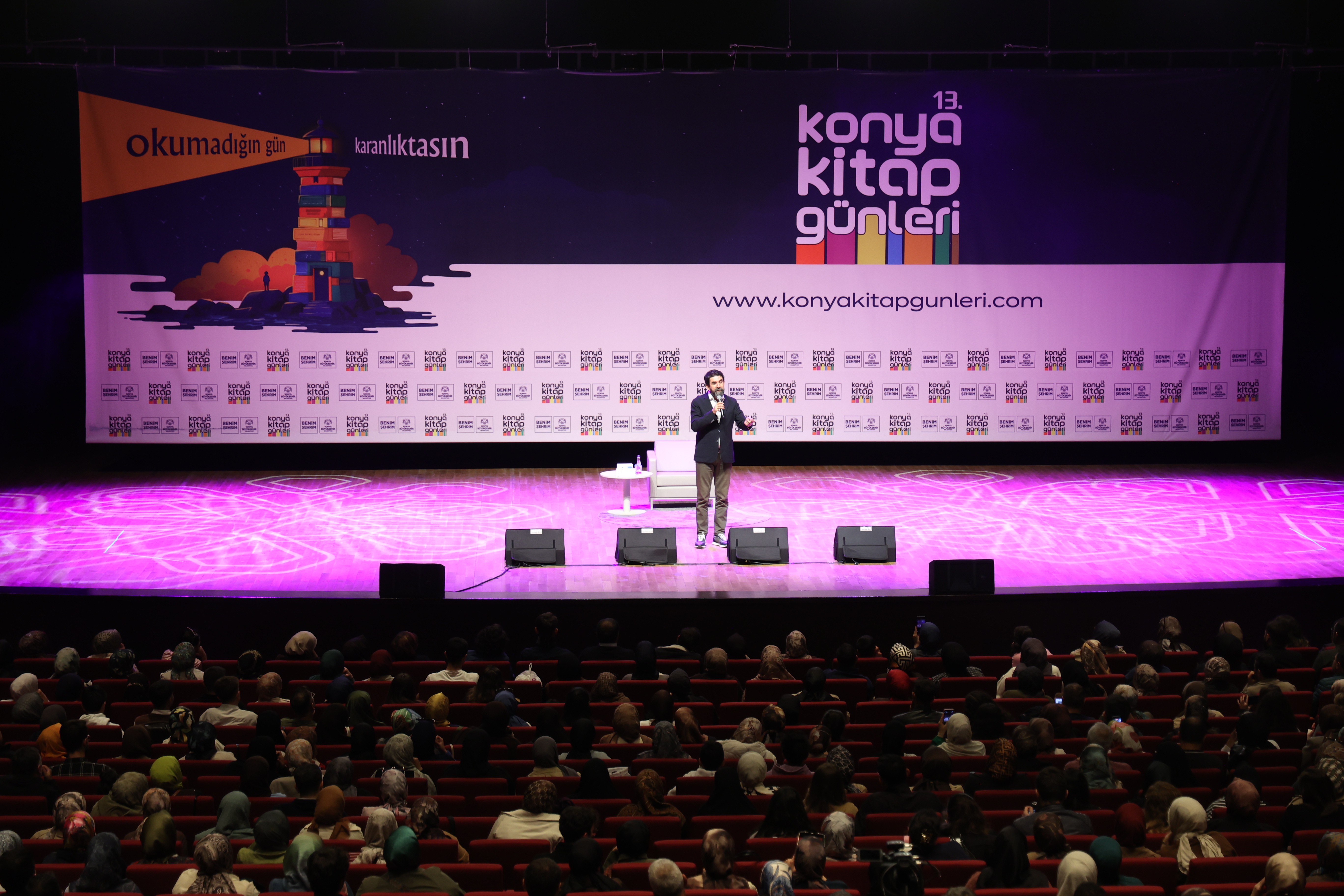 BAŞKAN ALTAY: “TÜM AİLELERİ ÇOCUKLARI İLE BİRLİKTE KONYA KİTAP GÜNLERİ'NE DAVET EDİYORUM”