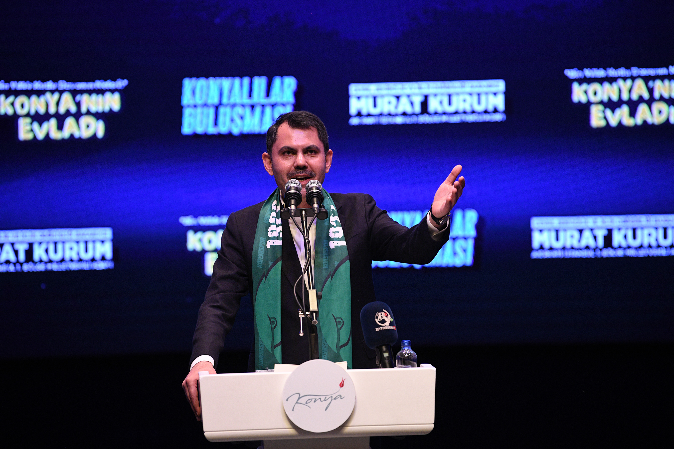 Bakan Kurum İstanbul’da Konyalılarla Buluştu