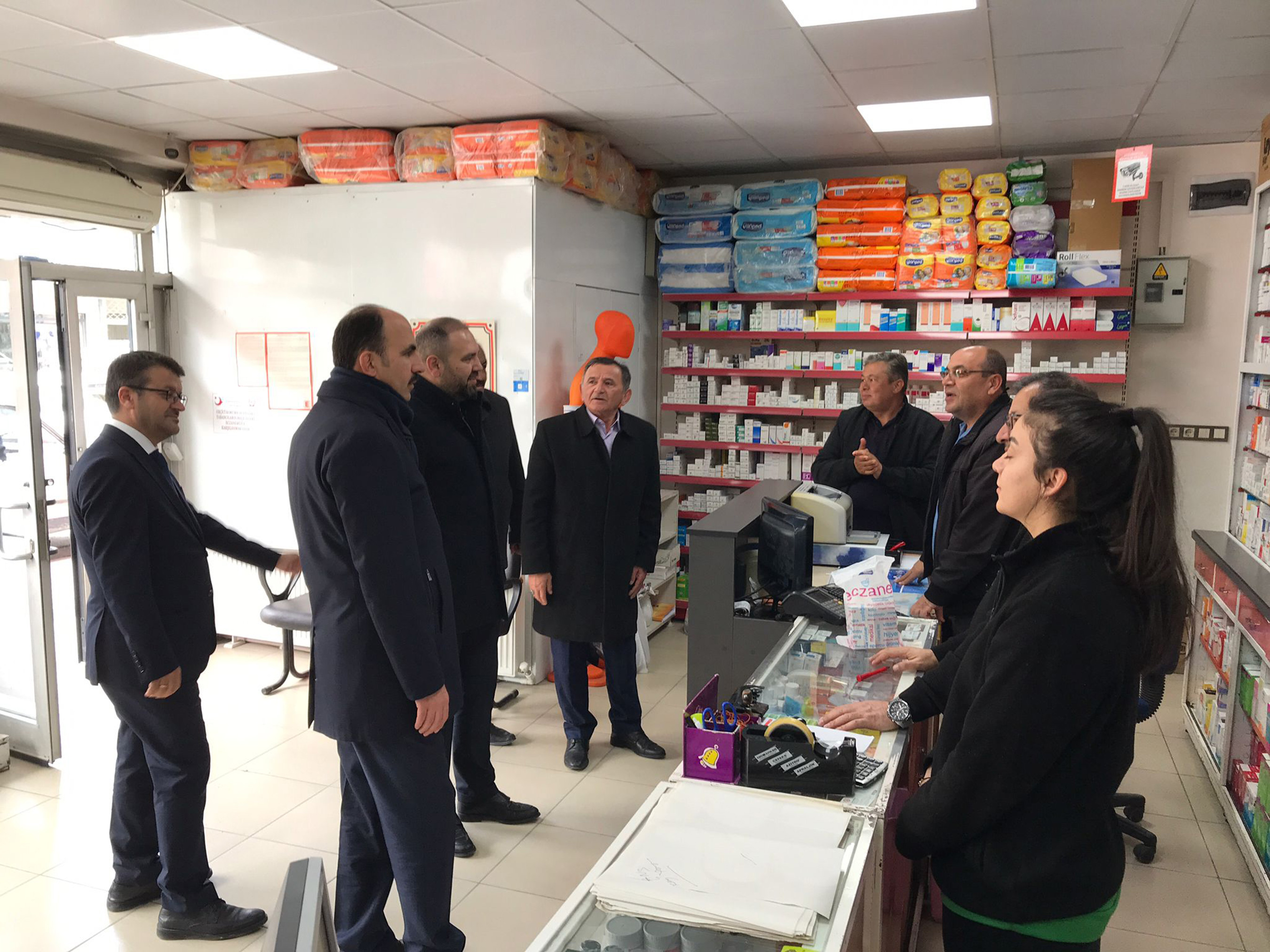 Başkan Altay Karapınar Ticaret Merkezi, Katlı Otoparkı ve Kitap Kafe’yi Açtı