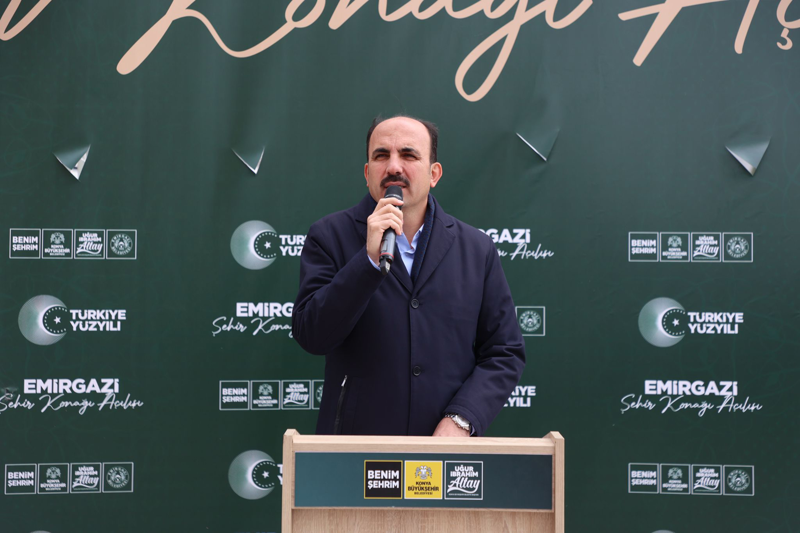 BAŞKAN ALTAY: “DÜNYADA LİDER BİR ÜLKE İNŞA ETMEYE ÇALIŞIYORUZ.”
