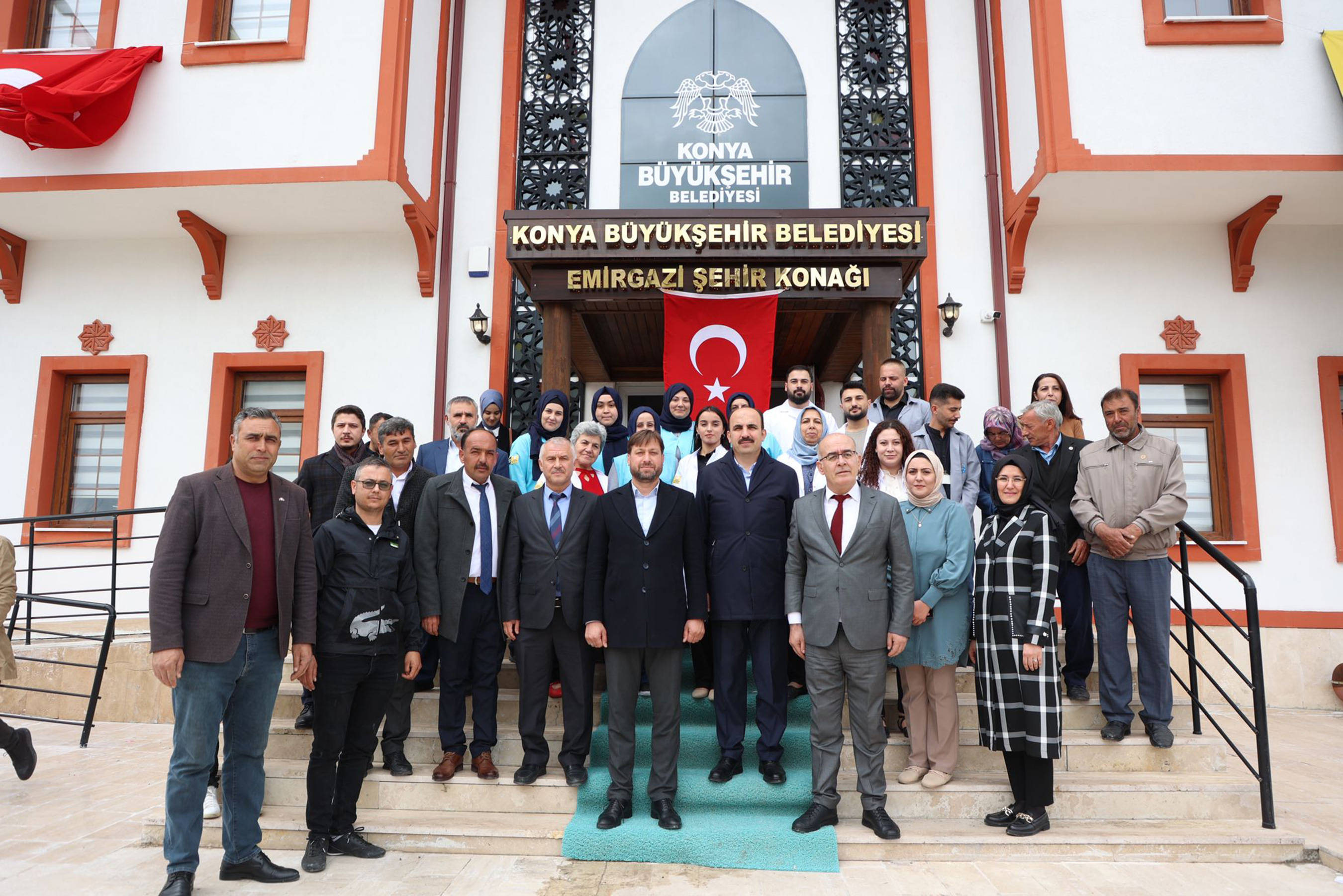 BAŞKAN ALTAY: “DÜNYADA LİDER BİR ÜLKE İNŞA ETMEYE ÇALIŞIYORUZ.”