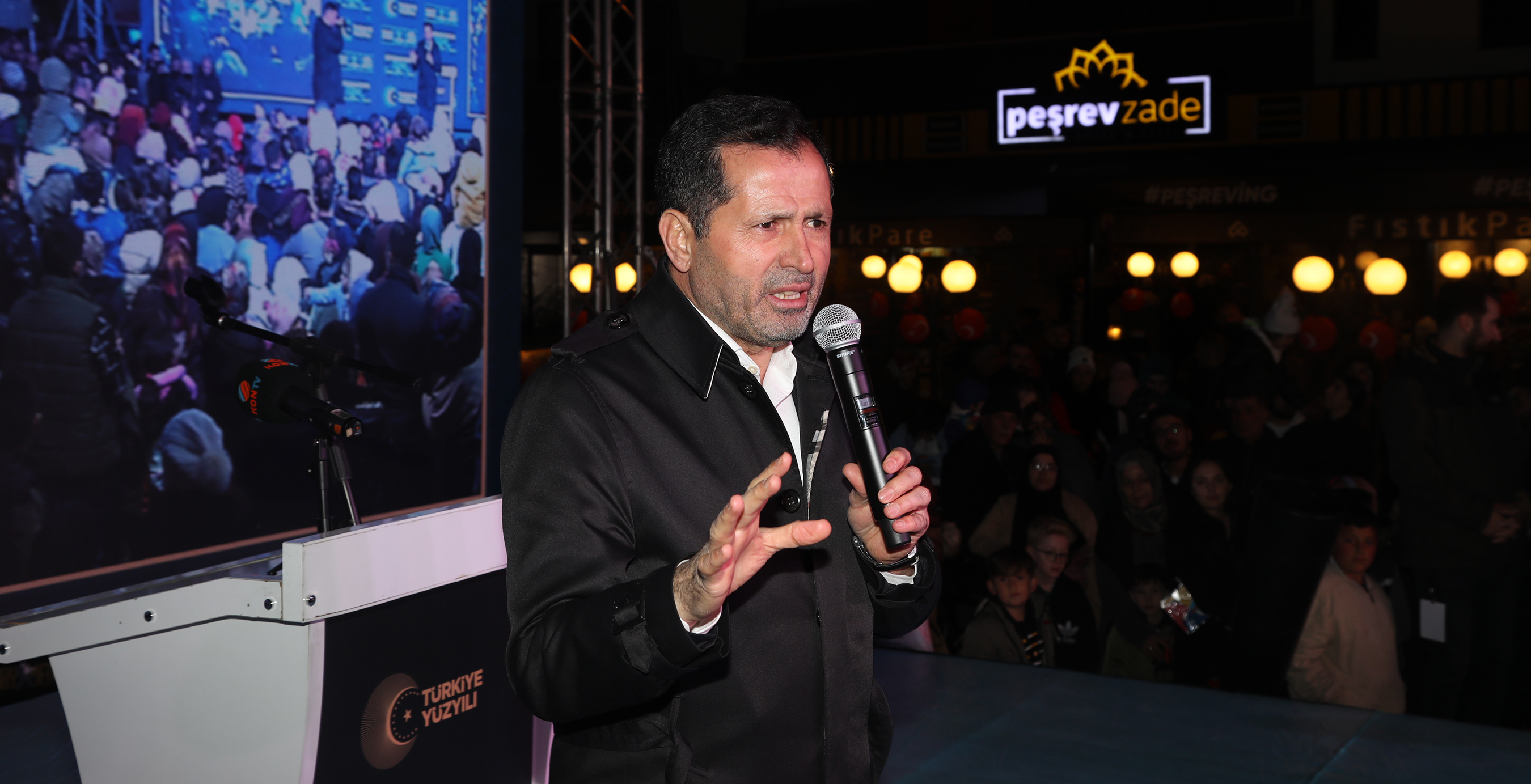 Başkan Altay: “Çocuklarımızın Yüzü Gülsün Diye Gece Gündüz Çalışıyoruz”