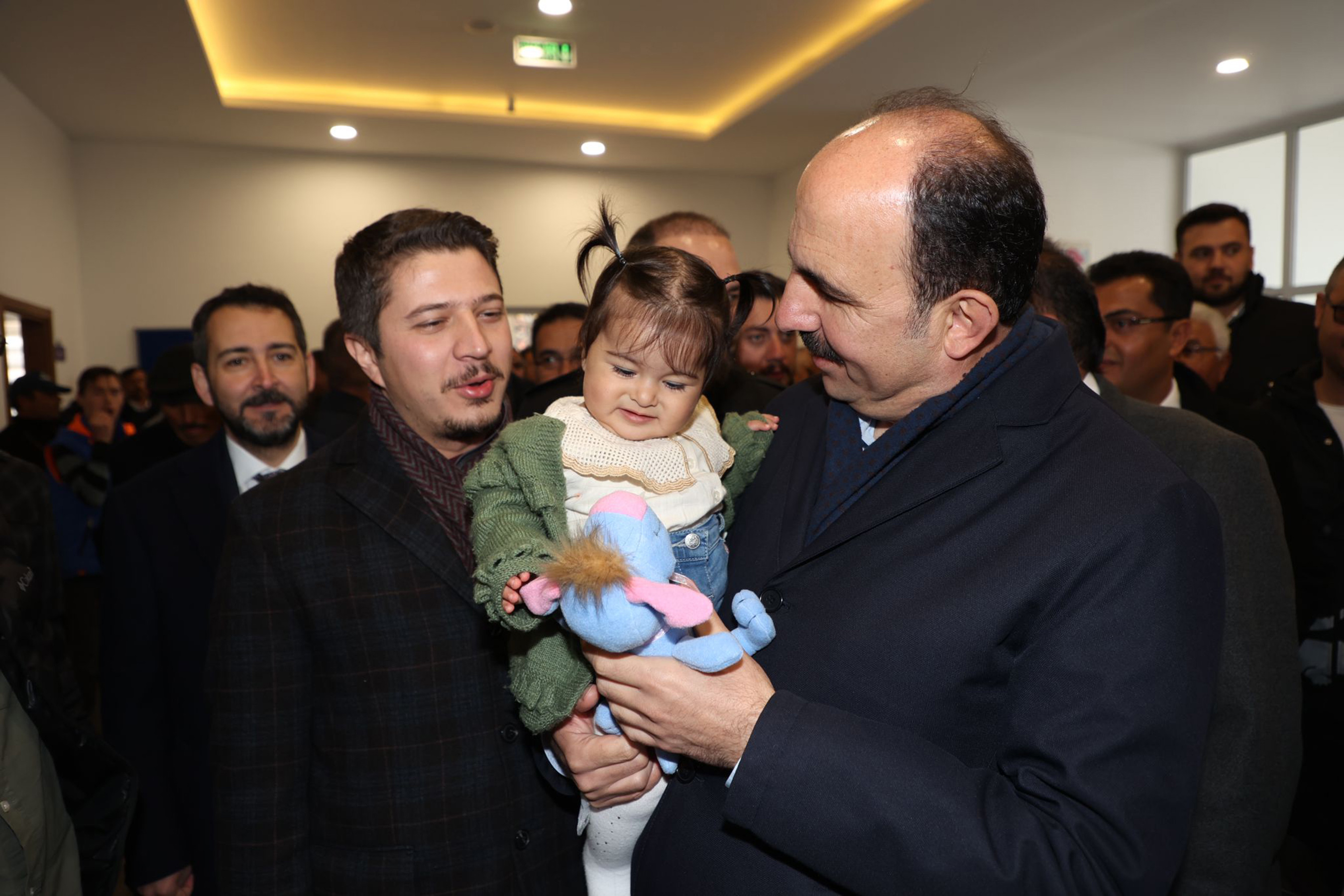 Başkan Altay Bir Günde 6 İlçede 8 Yatırımın Açılışını ve Temel Atma Programlarını Gerçekleştirdi