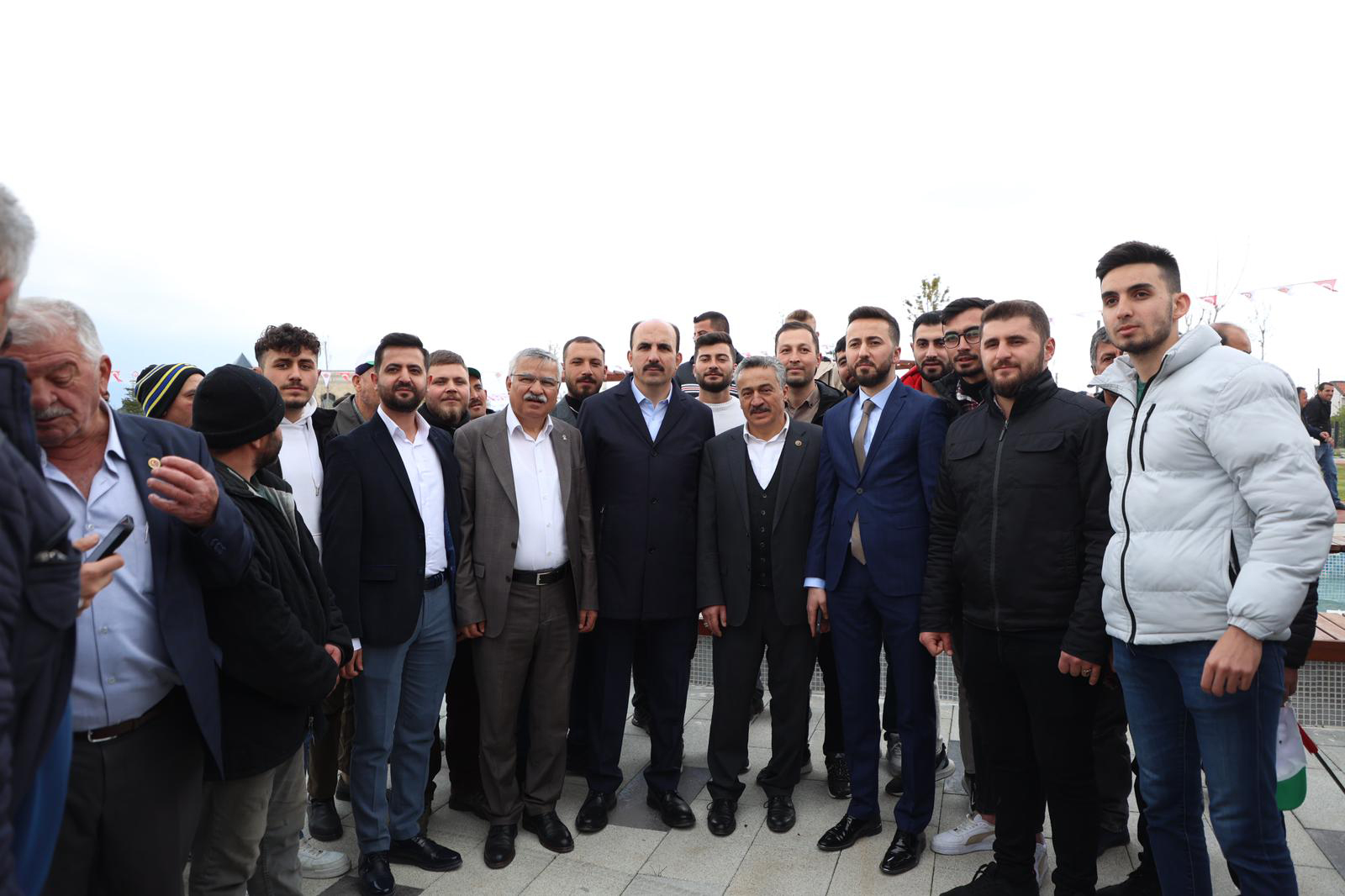 Başkan Altay: “Cumhurbaşkanımızın Liderliğinde Büyük ve Güçlü Türkiye İçin Çalışıyoruz”