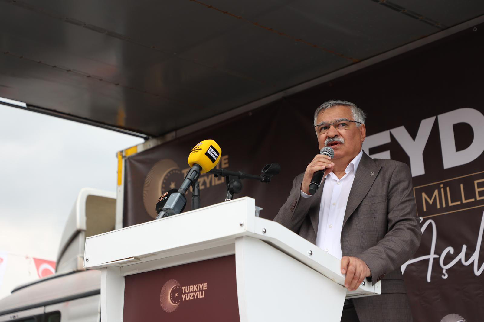 Başkan Altay: “Cumhurbaşkanımızın Liderliğinde Büyük ve Güçlü Türkiye İçin Çalışıyoruz”