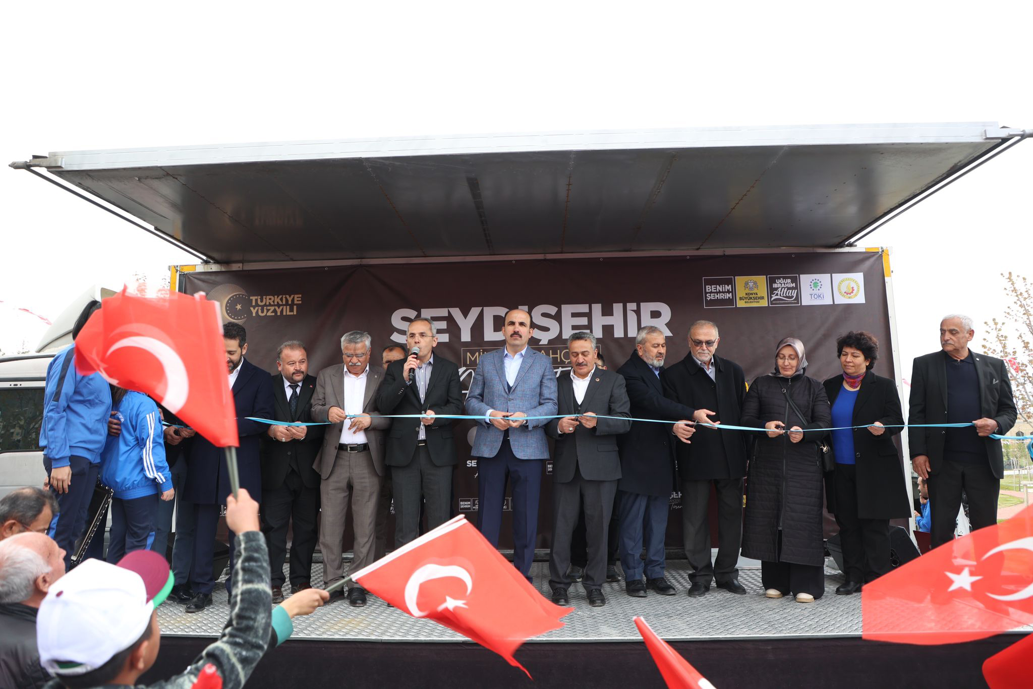 Başkan Altay: “Cumhurbaşkanımızın Liderliğinde Büyük ve Güçlü Türkiye İçin Çalışıyoruz”