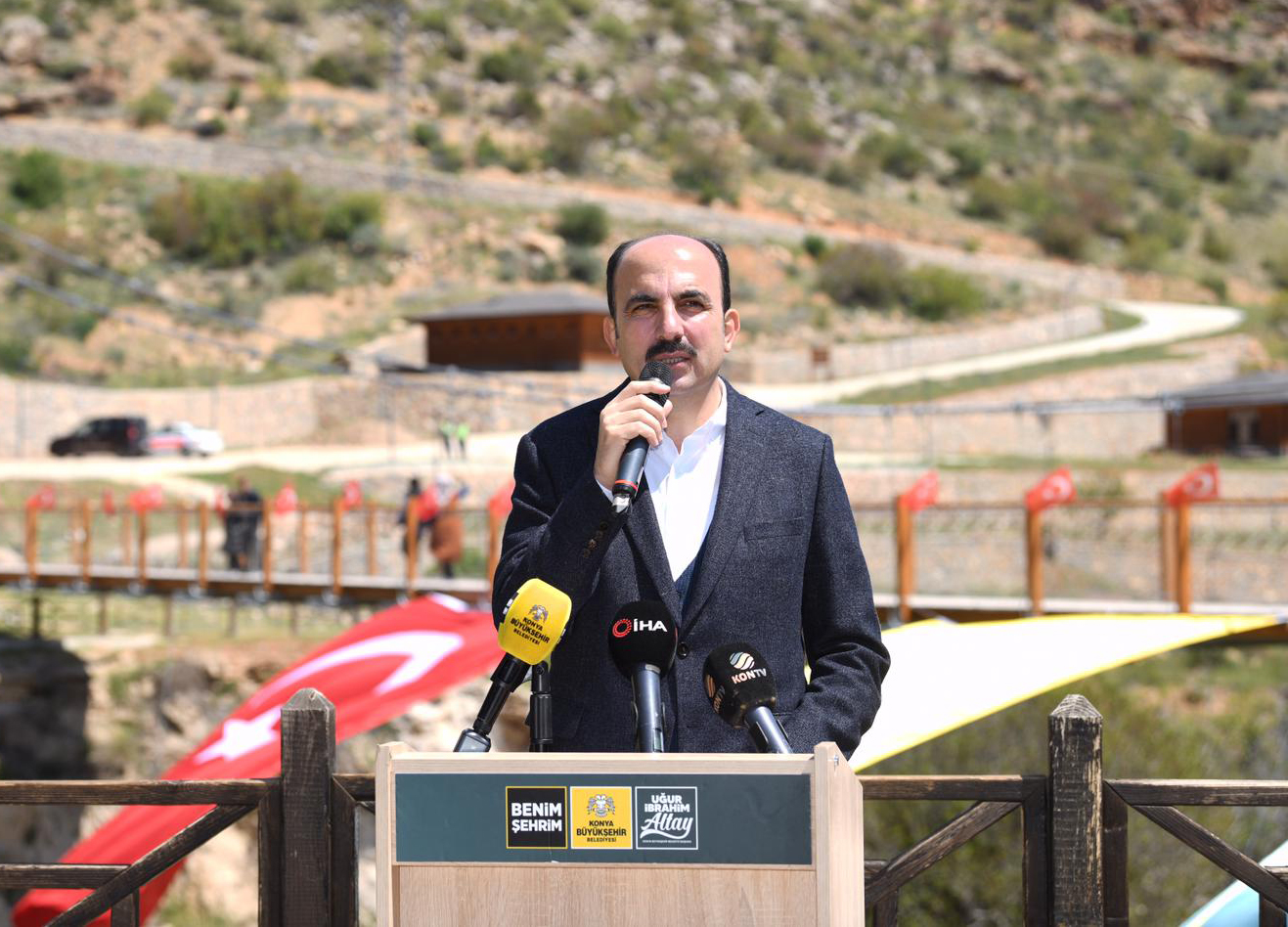 Başkan Altay: “Konya Modeli Belediyecilik Dünyaya Örnek İşler Yapmaya Devam Edecek”