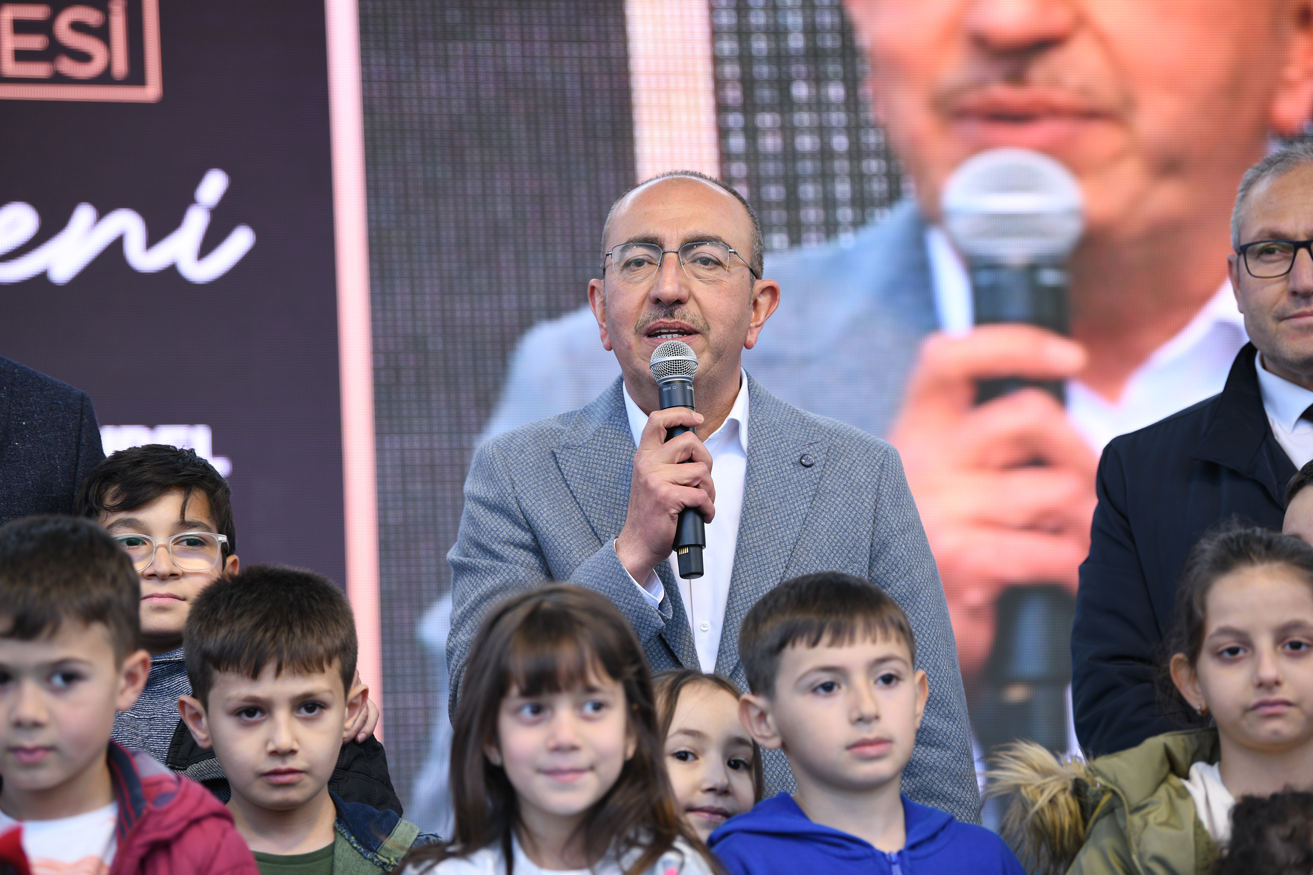 Başkan Altay: “Şehrimizi Daha da Güzelleştirmek İçin Gece Gündüz Çalışıyoruz”