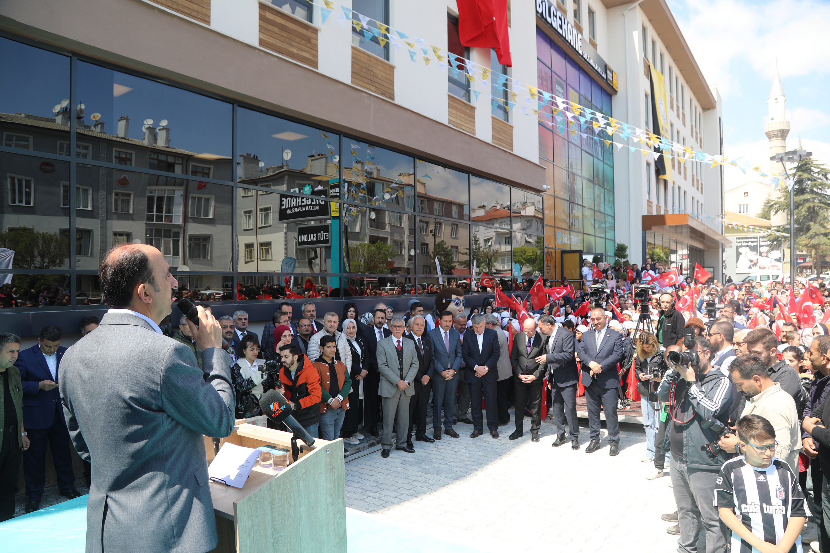 Konya’daki 20. Bilgehane Dualarla Açıldı