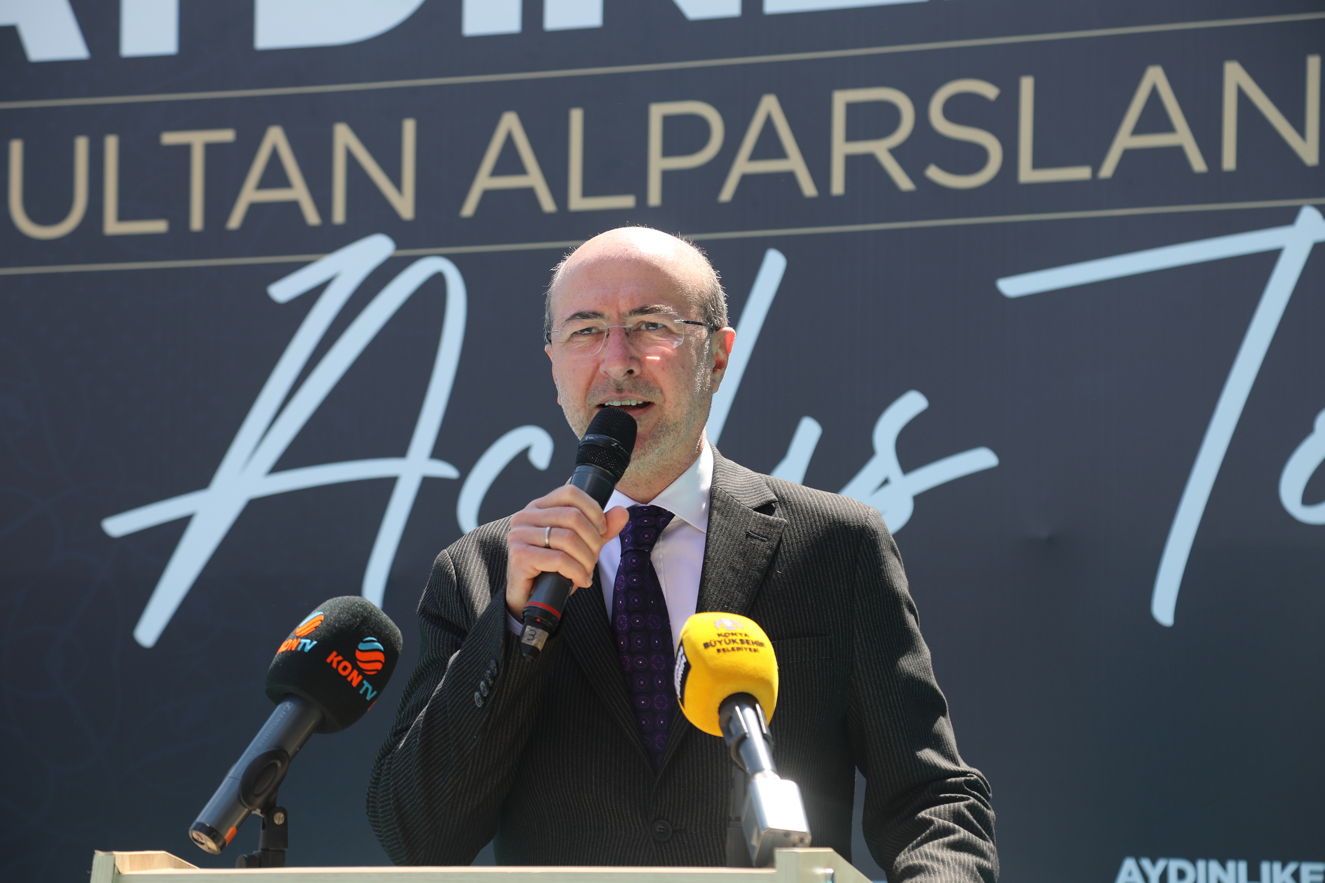 Konya’daki 20. Bilgehane Dualarla Açıldı