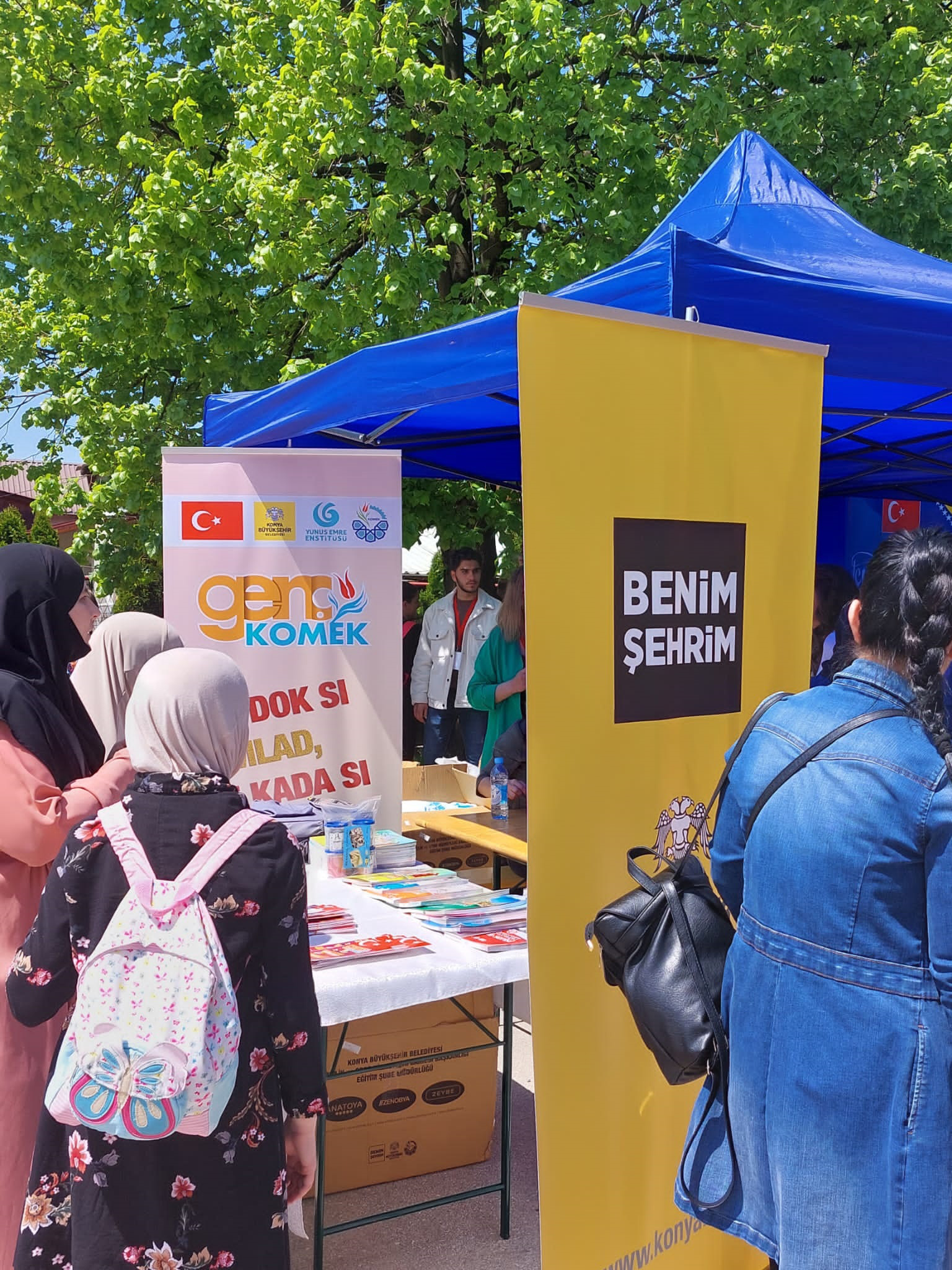 Genç KOMEK Bosnalı Çocuklarla Buluştu