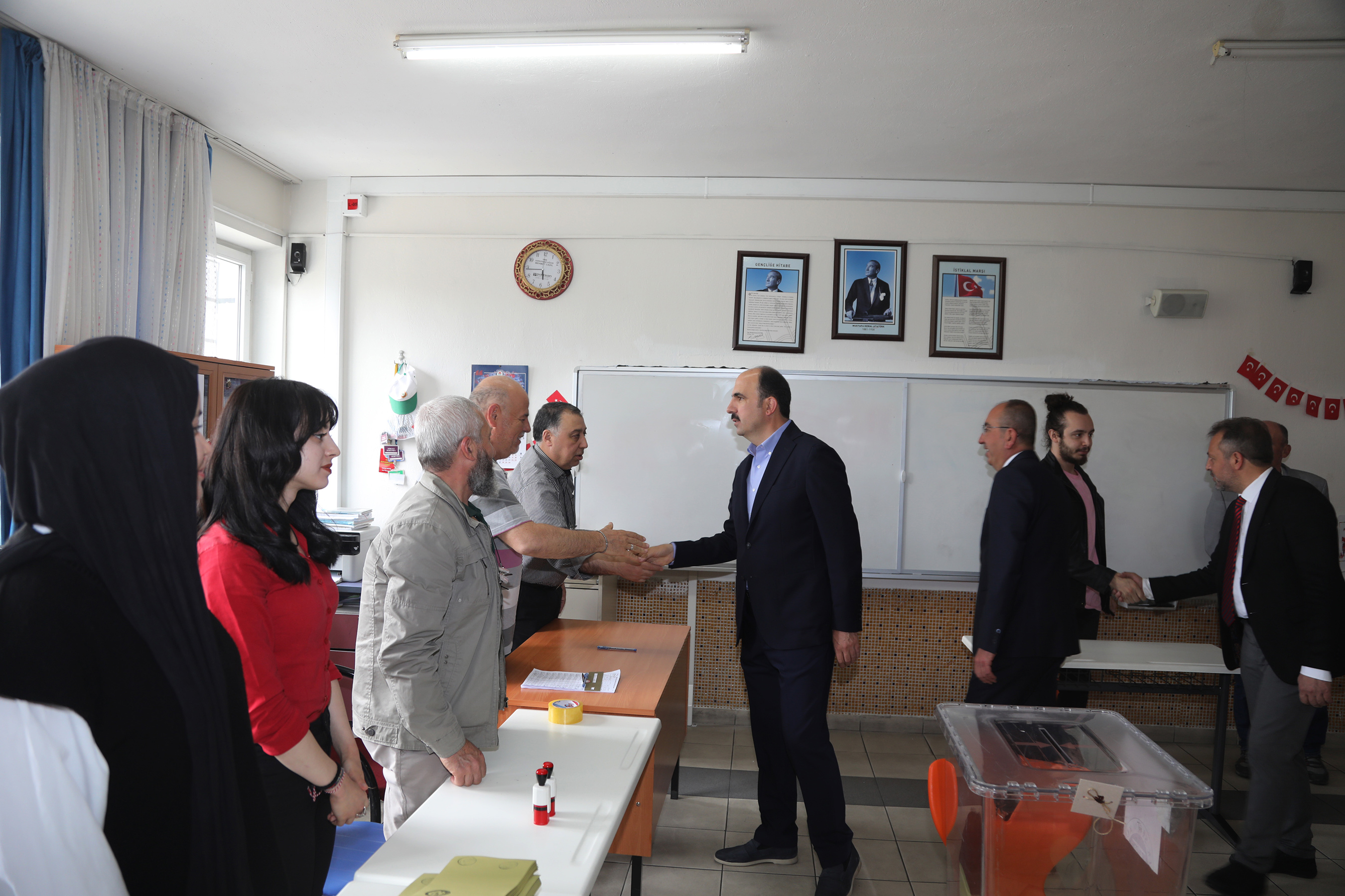 BAŞKAN ALTAY CUMHURBAŞKANLIĞI İKİNCİ TUR SEÇİMİ İÇİN OYUNU KULLANDI