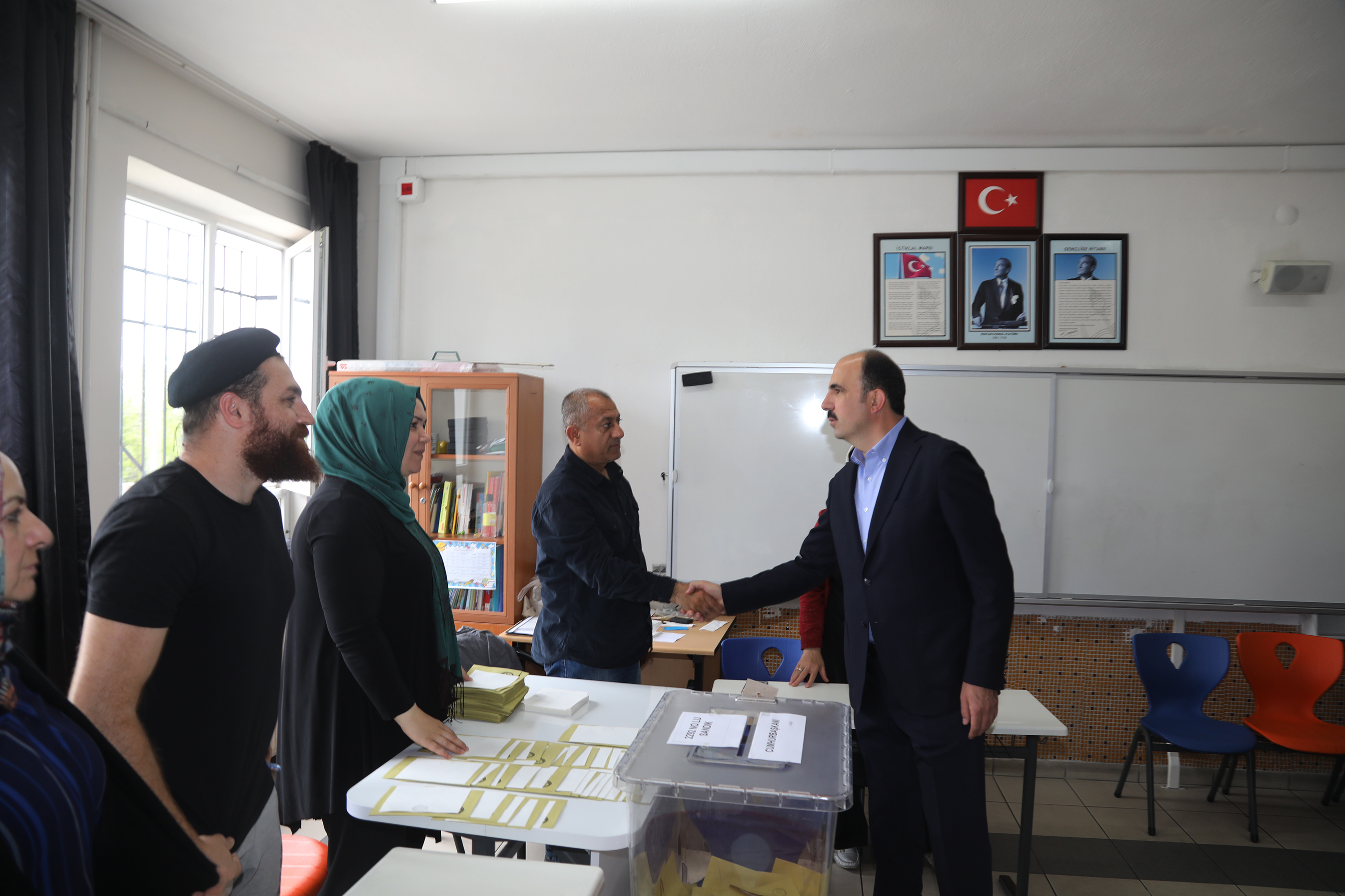 BAŞKAN ALTAY CUMHURBAŞKANLIĞI İKİNCİ TUR SEÇİMİ İÇİN OYUNU KULLANDI