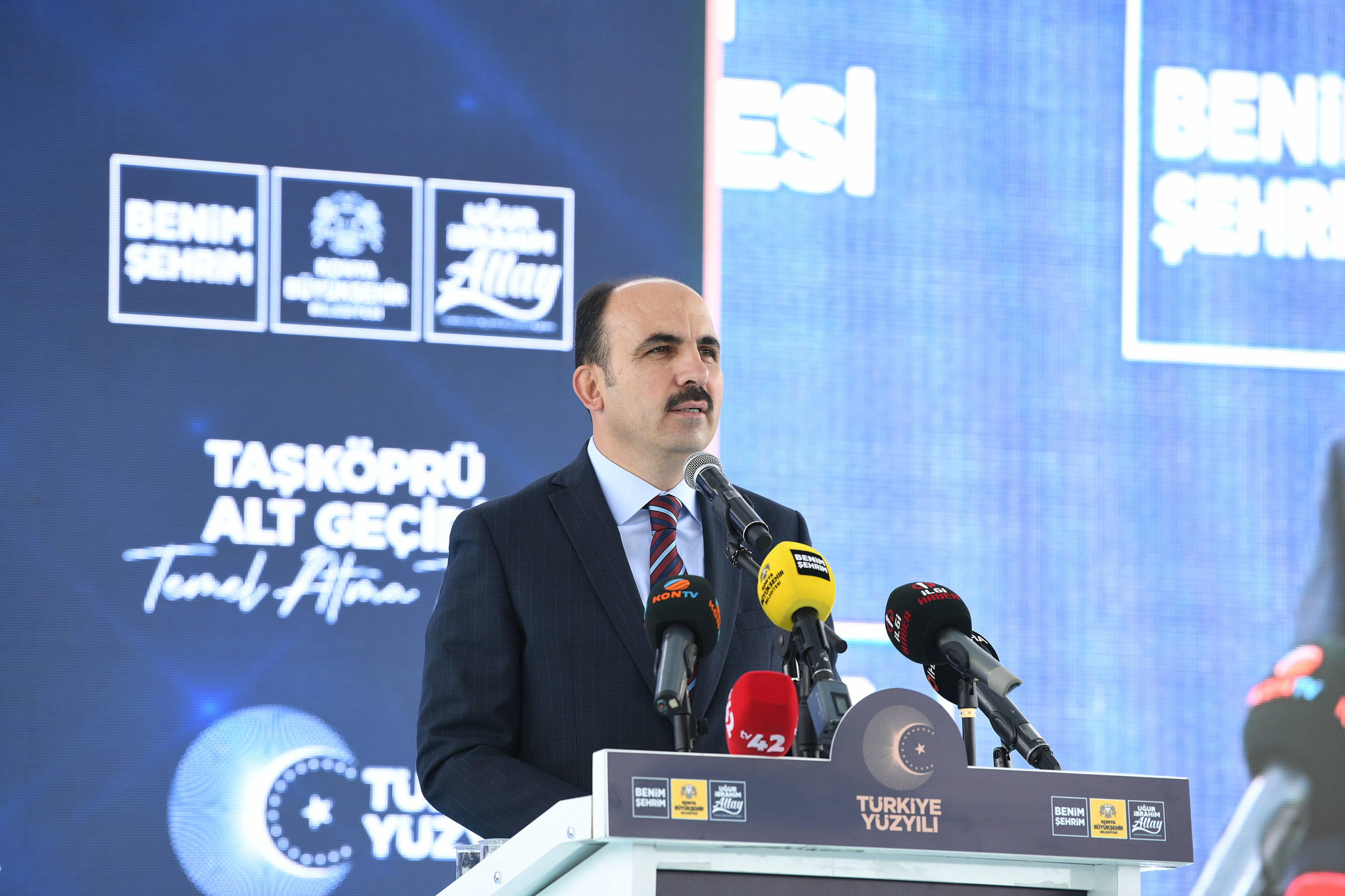 ALPARSLAN TÜRKEŞ CADDESİ AÇILDI; TAŞKÖPRÜ ALT GEÇİDİNİN TEMELİ ATILDI